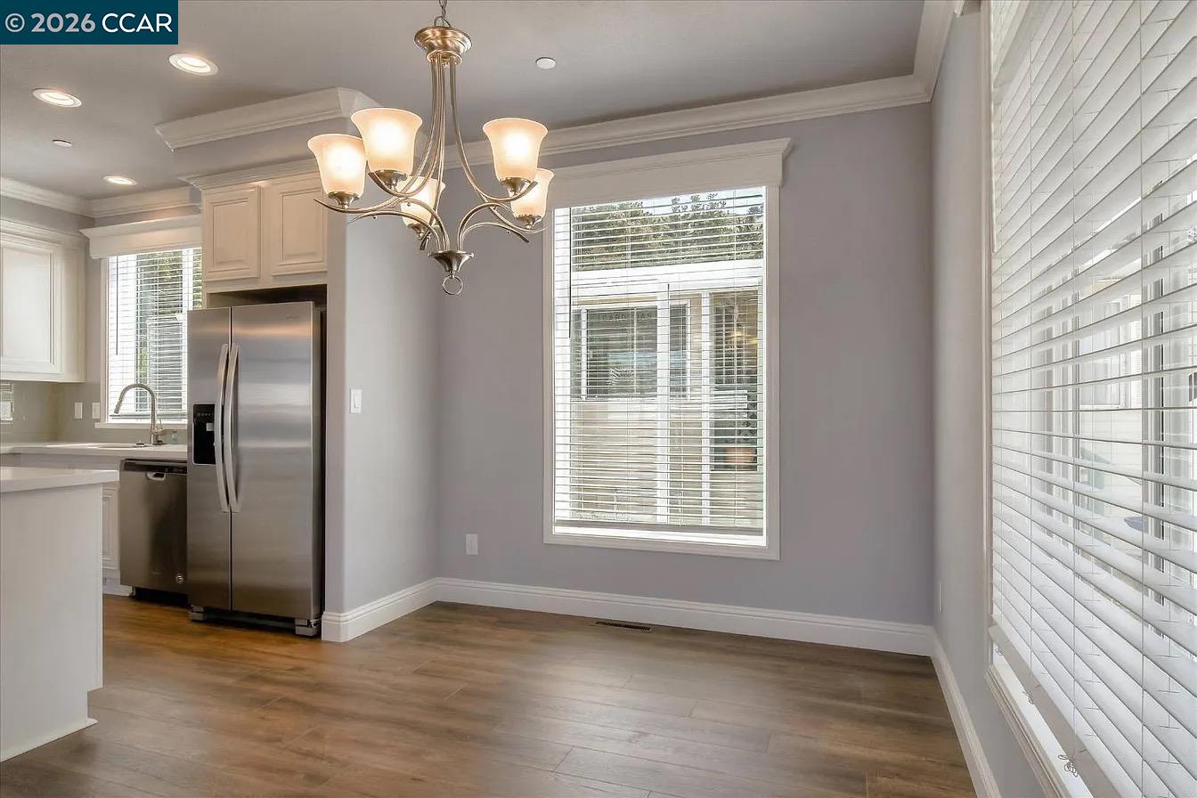 Detail Gallery Image 7 of 20 For 9 Shoal Dr, Daly City,  CA 94014 - 3 Beds | 2 Baths