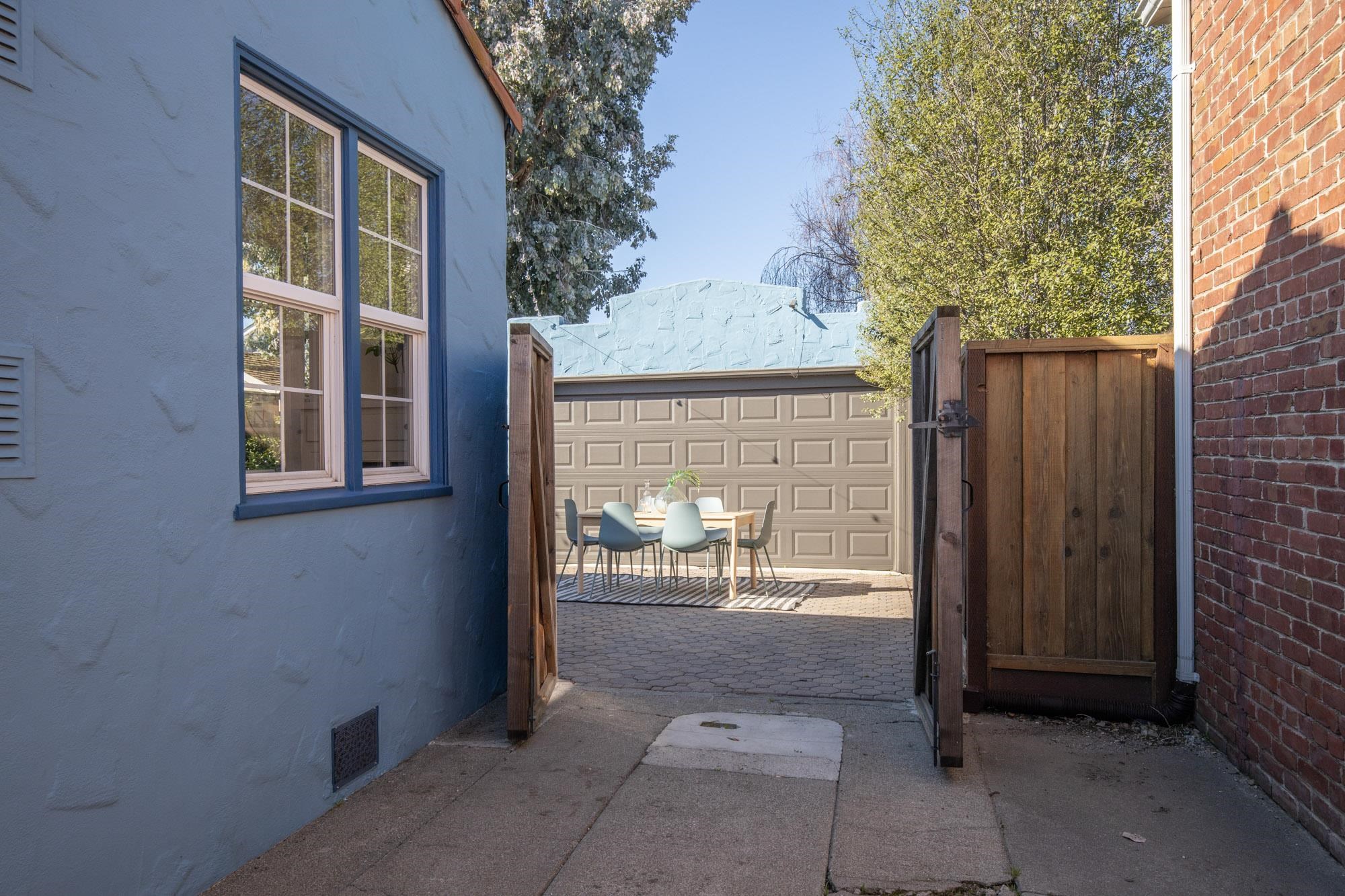 Detail Gallery Image 45 of 57 For 230 Belleview Dr, San Leandro,  CA 94577 - 2 Beds | 2 Baths