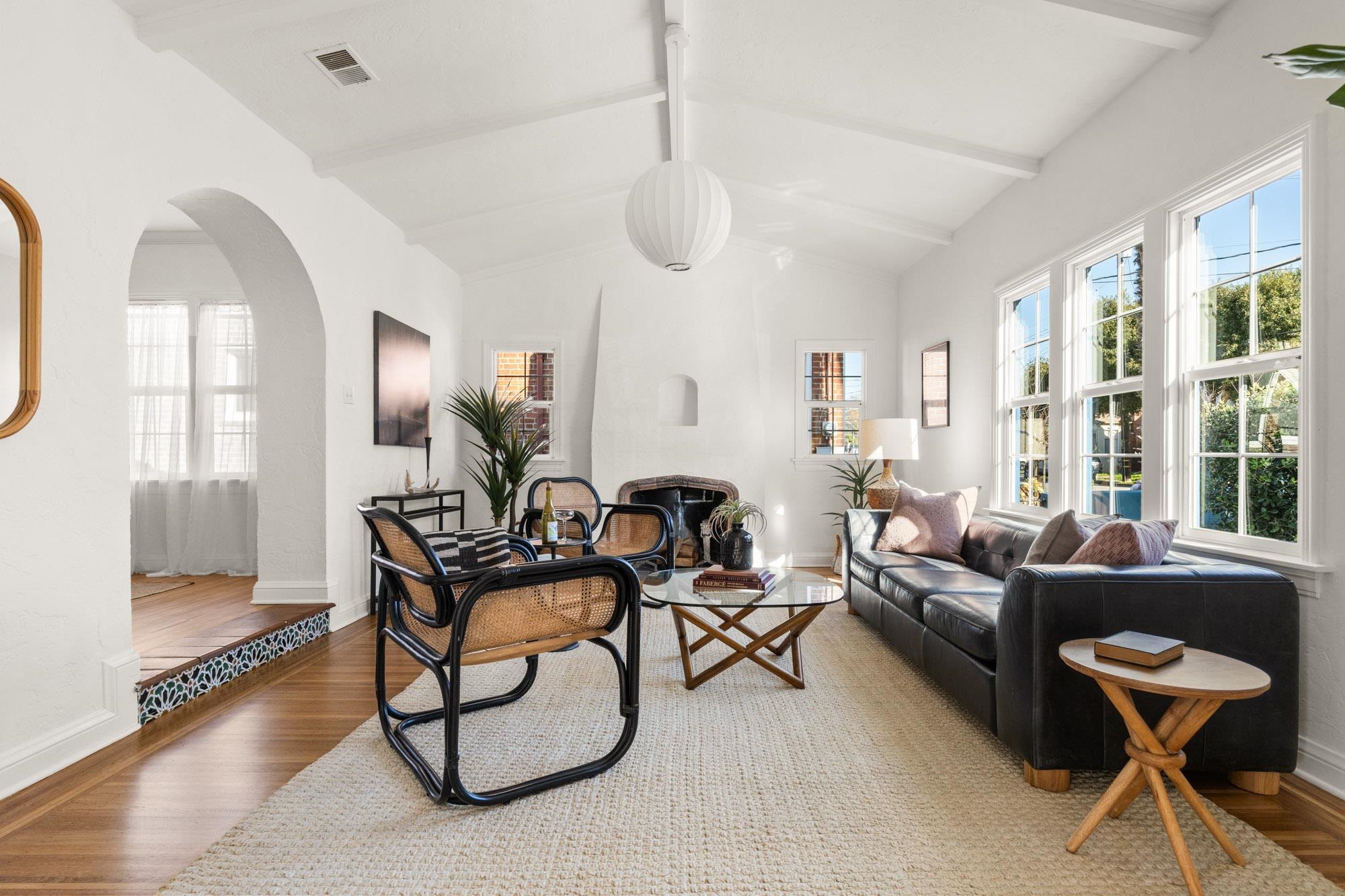 Detail Gallery Image 7 of 57 For 230 Belleview Dr, San Leandro,  CA 94577 - 2 Beds | 2 Baths