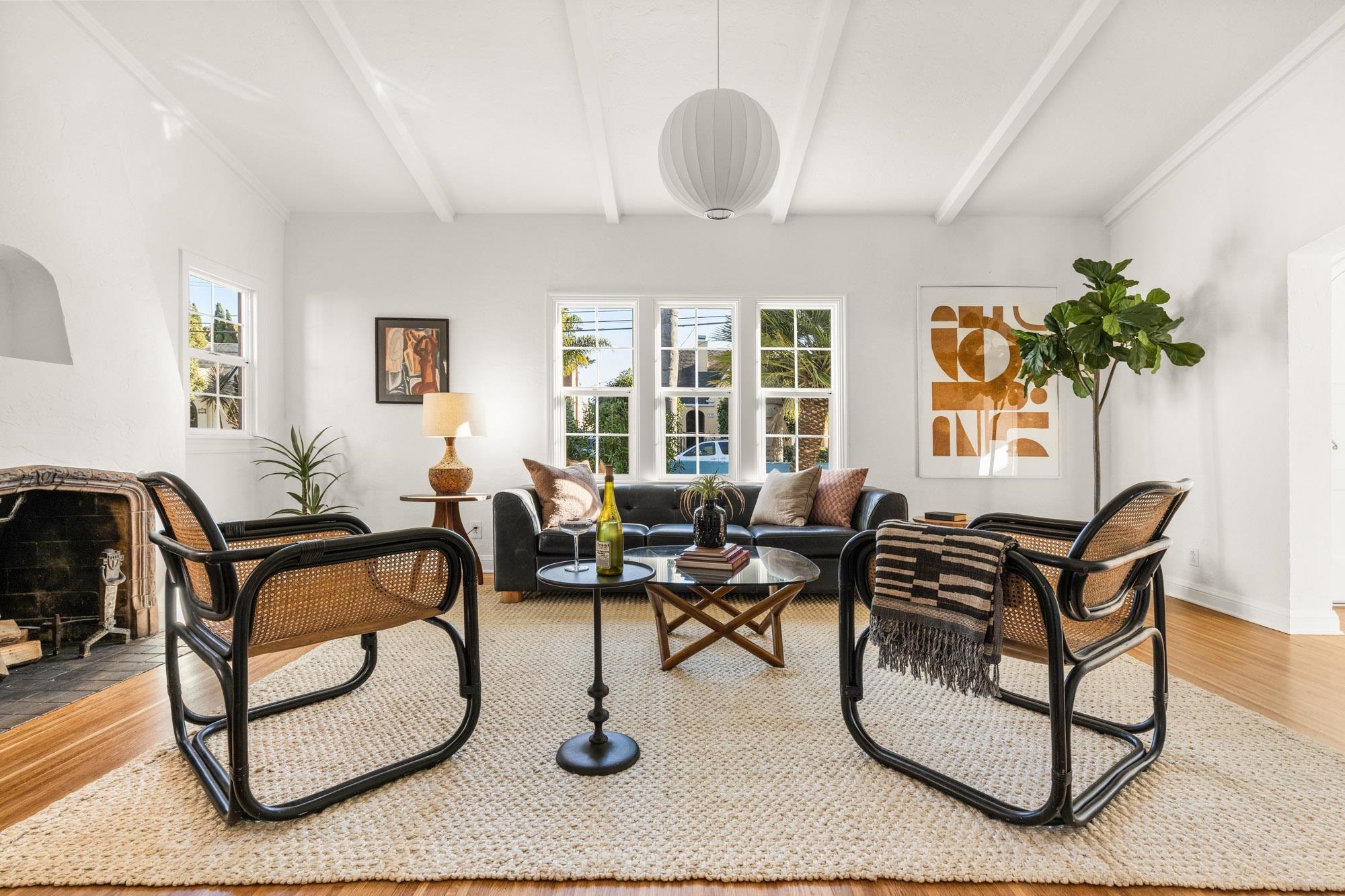 Detail Gallery Image 9 of 57 For 230 Belleview Dr, San Leandro,  CA 94577 - 2 Beds | 2 Baths