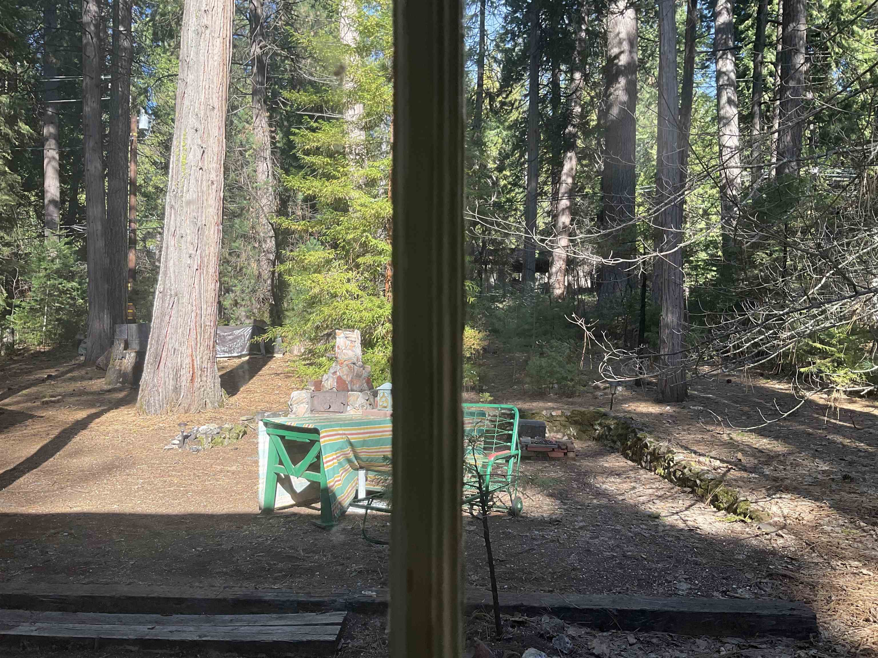 Detail Gallery Image 11 of 20 For 2732 Pine, Arnold,  CA 95223 - 1 Beds | 1 Baths