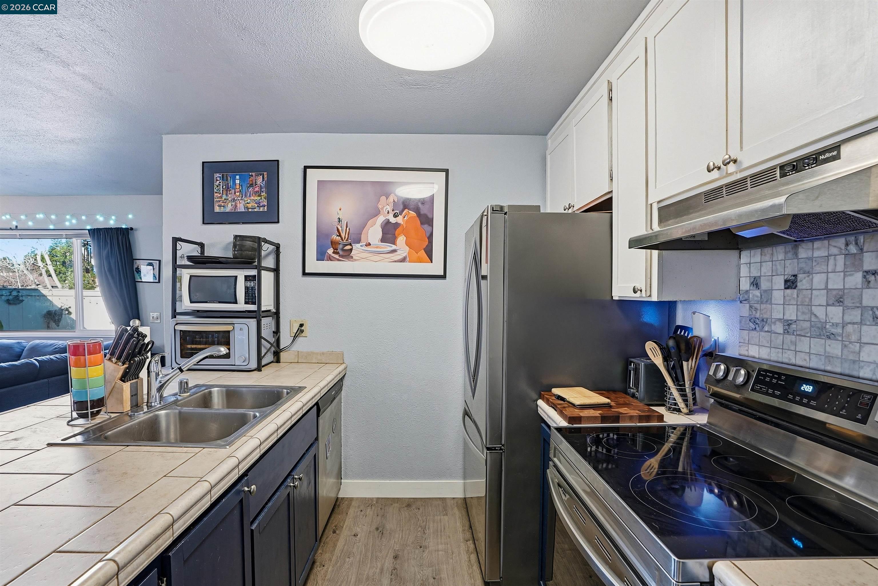 Detail Gallery Image 9 of 18 For 1814 San Jose Dr, Antioch,  CA 94509 - 2 Beds | 1 Baths