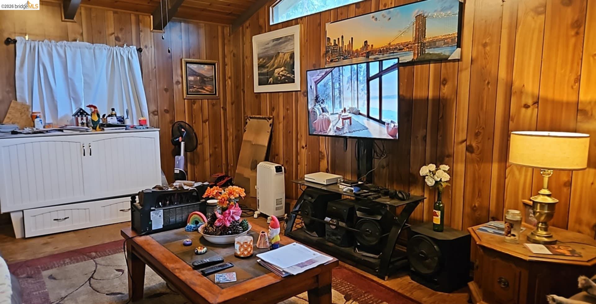 Detail Gallery Image 3 of 11 For 20772 Haiapo Rd, Mi Wuk Village,  CA 95346 - 2 Beds | 2 Baths