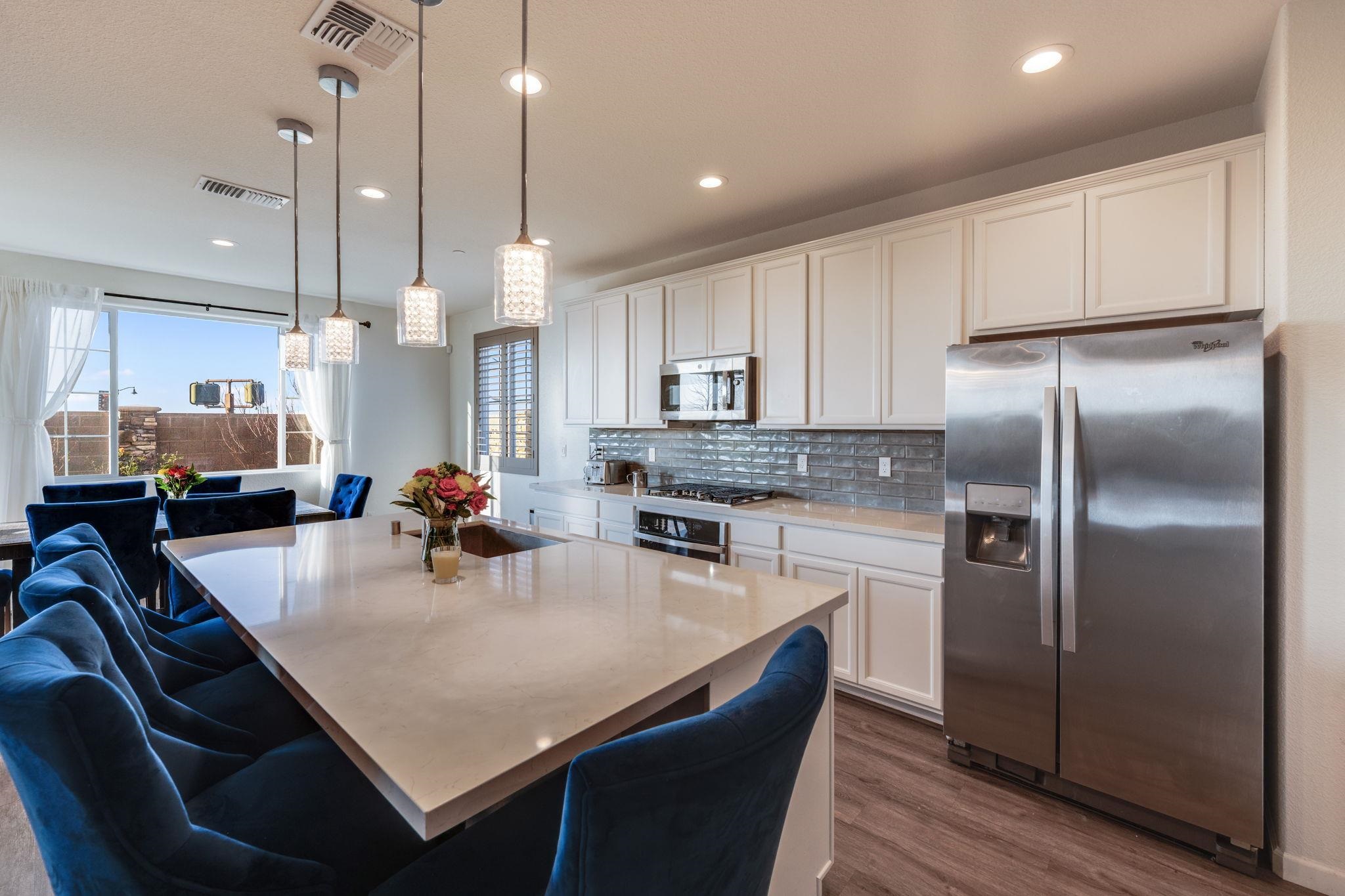 Detail Gallery Image 21 of 53 For 1305 Stark Bridge Rd, Lincoln,  CA 95648 - 5 Beds | 2/1 Baths