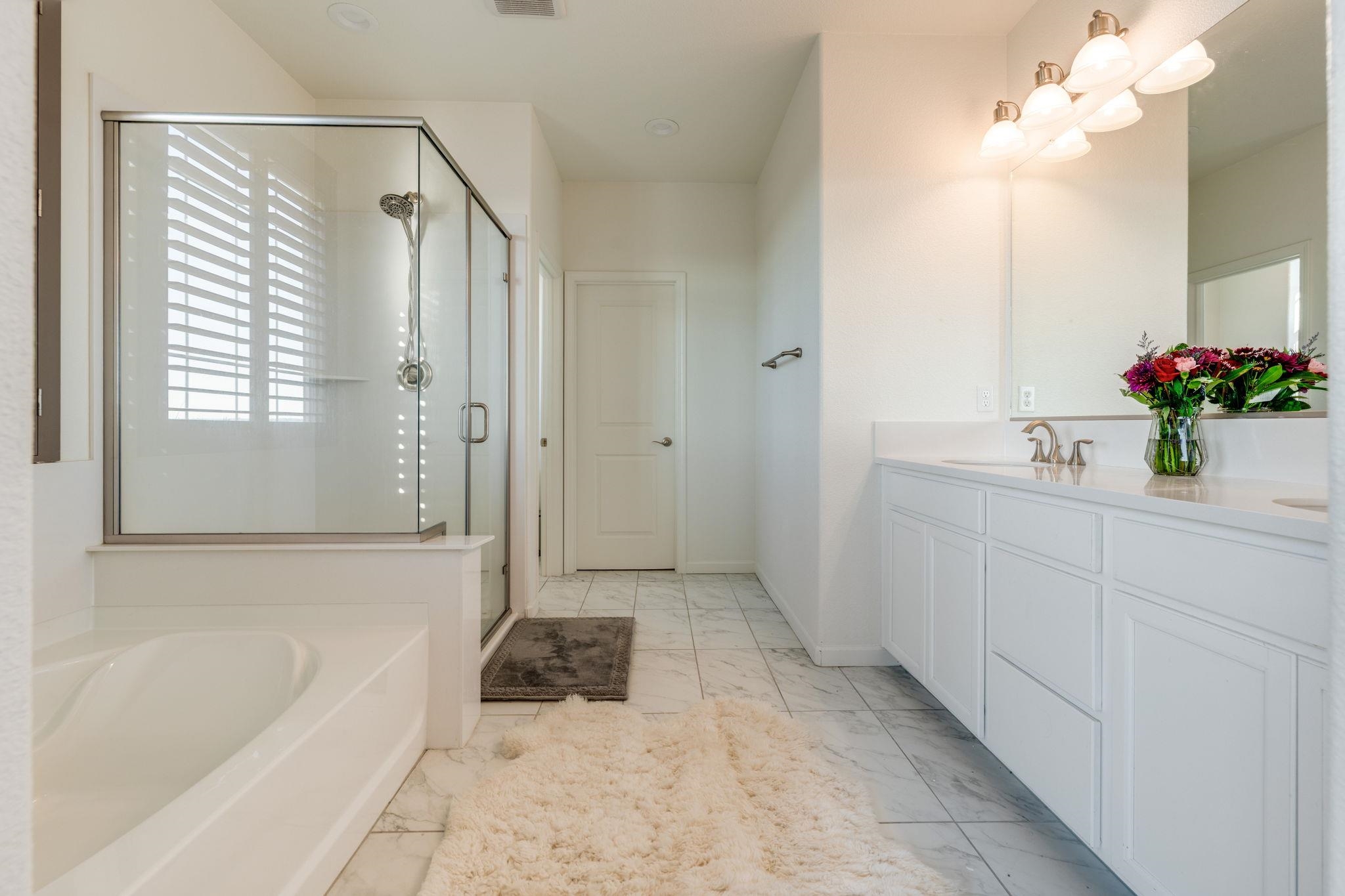 Detail Gallery Image 27 of 53 For 1305 Stark Bridge Rd, Lincoln,  CA 95648 - 5 Beds | 2/1 Baths