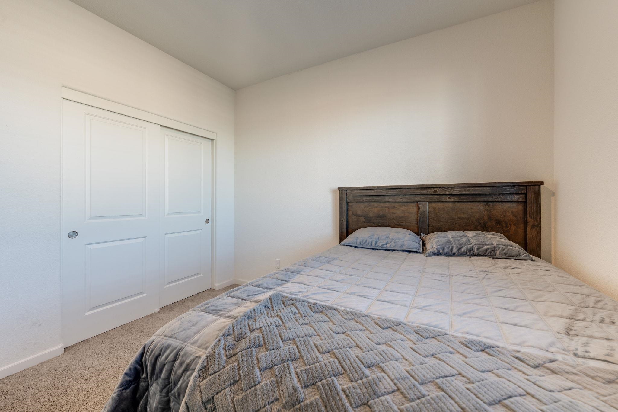 Detail Gallery Image 40 of 53 For 1305 Stark Bridge Rd, Lincoln,  CA 95648 - 5 Beds | 2/1 Baths