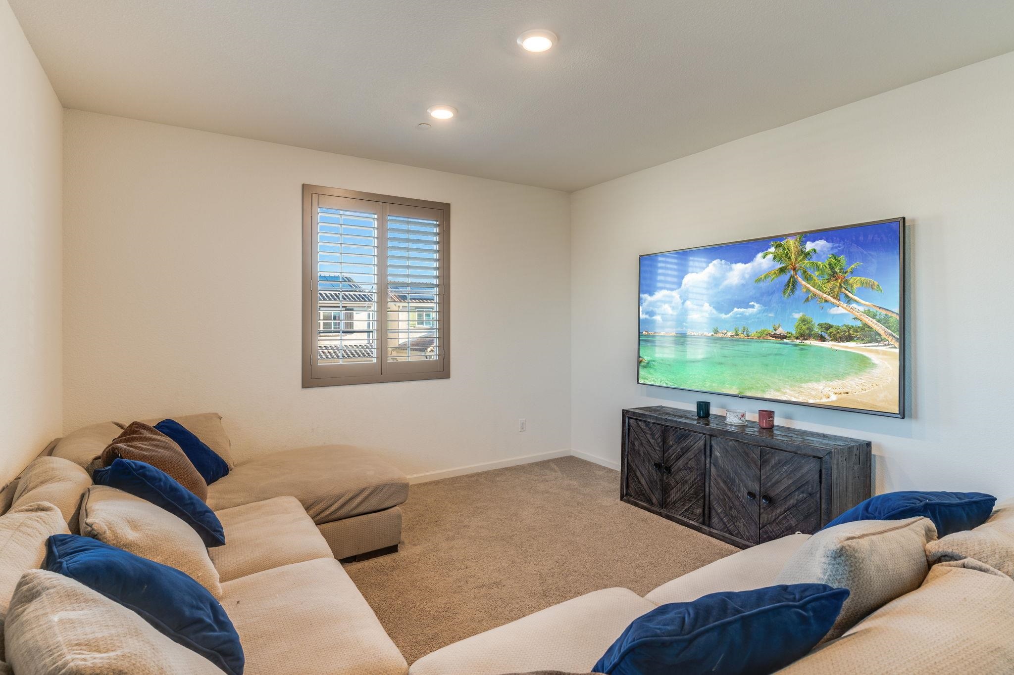 Detail Gallery Image 42 of 53 For 1305 Stark Bridge Rd, Lincoln,  CA 95648 - 5 Beds | 2/1 Baths