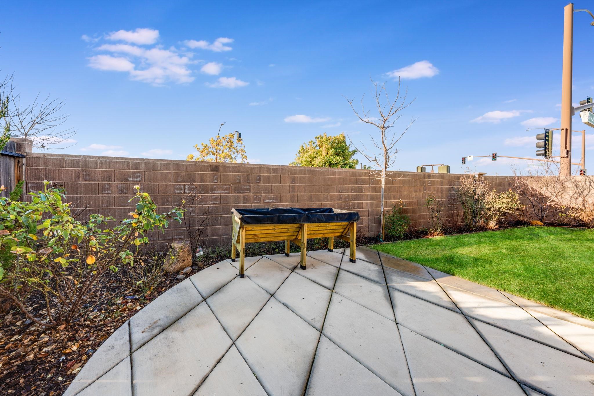 Detail Gallery Image 51 of 53 For 1305 Stark Bridge Rd, Lincoln,  CA 95648 - 5 Beds | 2/1 Baths