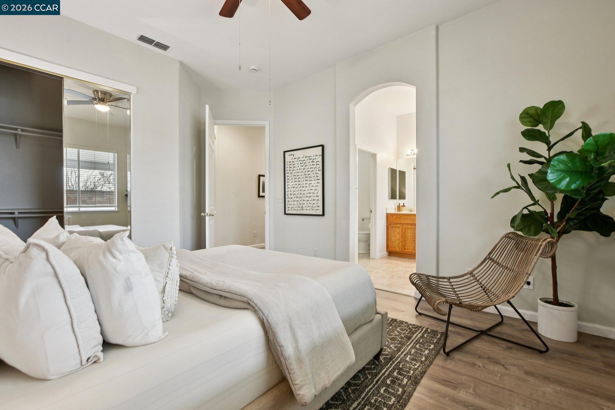 Detail Gallery Image 15 of 27 For 206 Oxburough Dr, Folsom,  CA 95630 - 3 Beds | 2 Baths