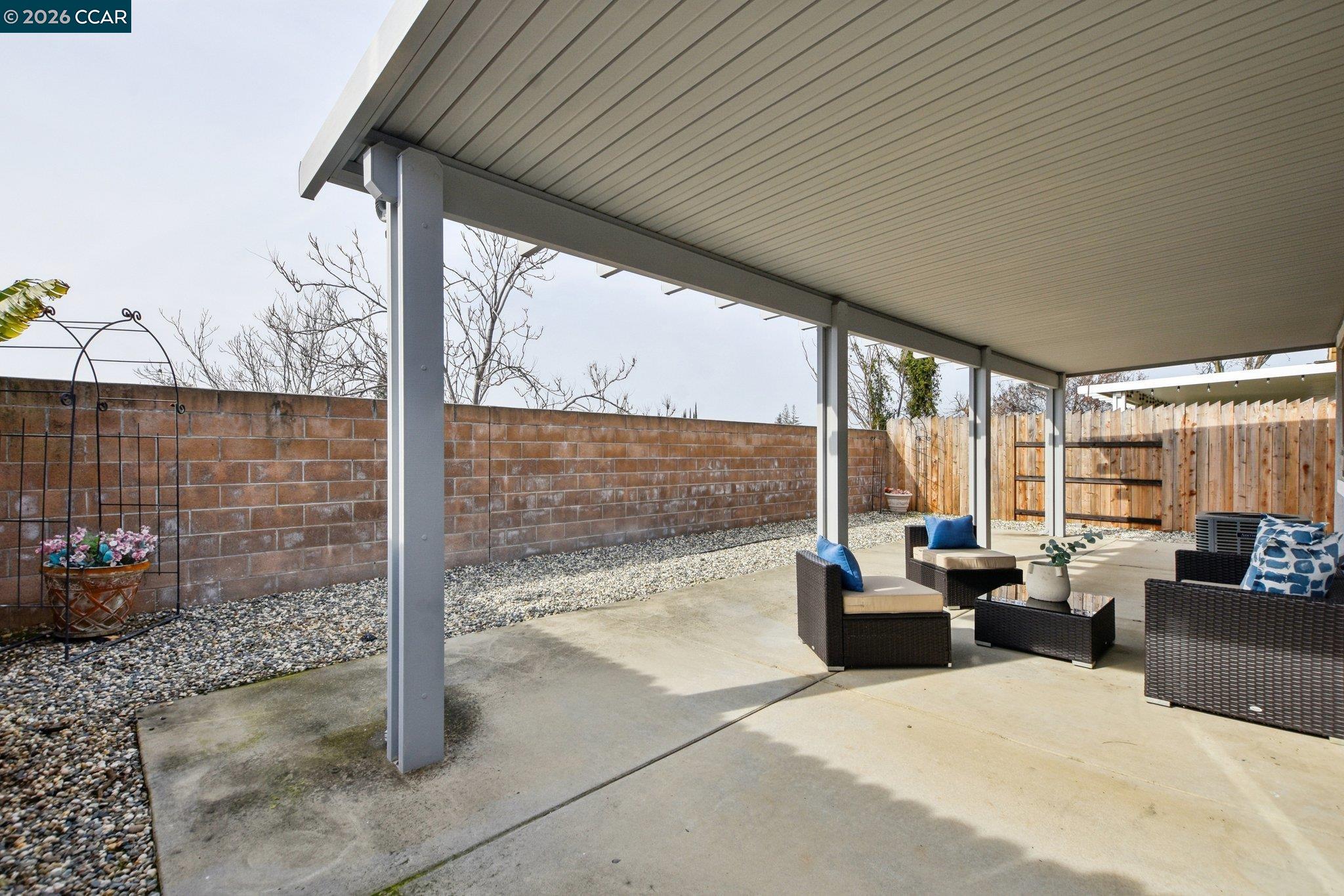 Detail Gallery Image 25 of 27 For 206 Oxburough Dr, Folsom,  CA 95630 - 3 Beds | 2 Baths