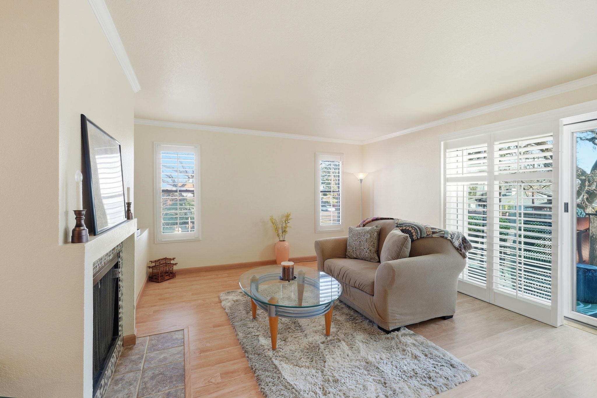 Detail Gallery Image 11 of 30 For 1643 W Swain Rd, Stockton,  CA 95207 - 2 Beds | 2 Baths