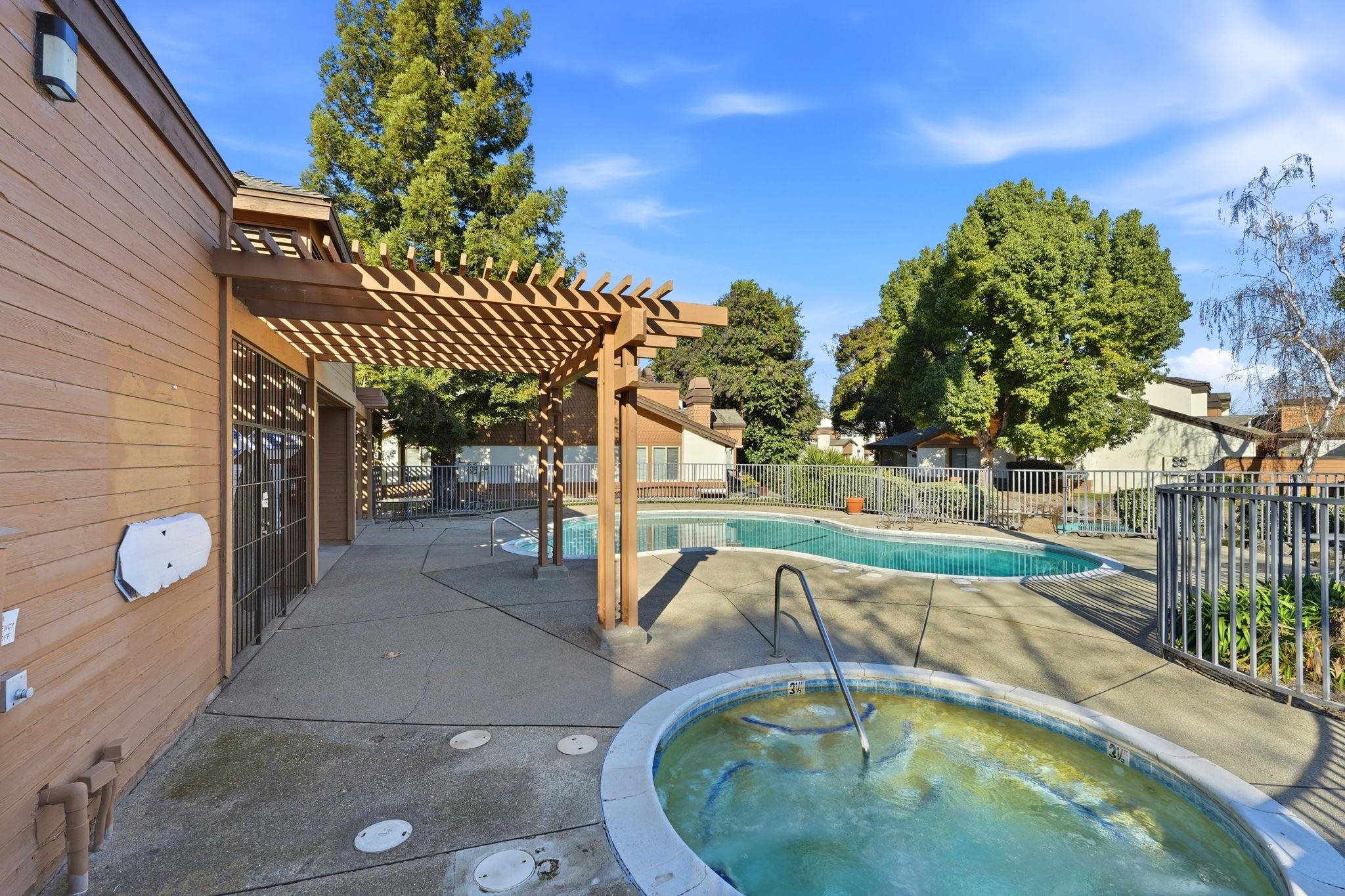 Detail Gallery Image 28 of 30 For 1643 W Swain Rd, Stockton,  CA 95207 - 2 Beds | 2 Baths