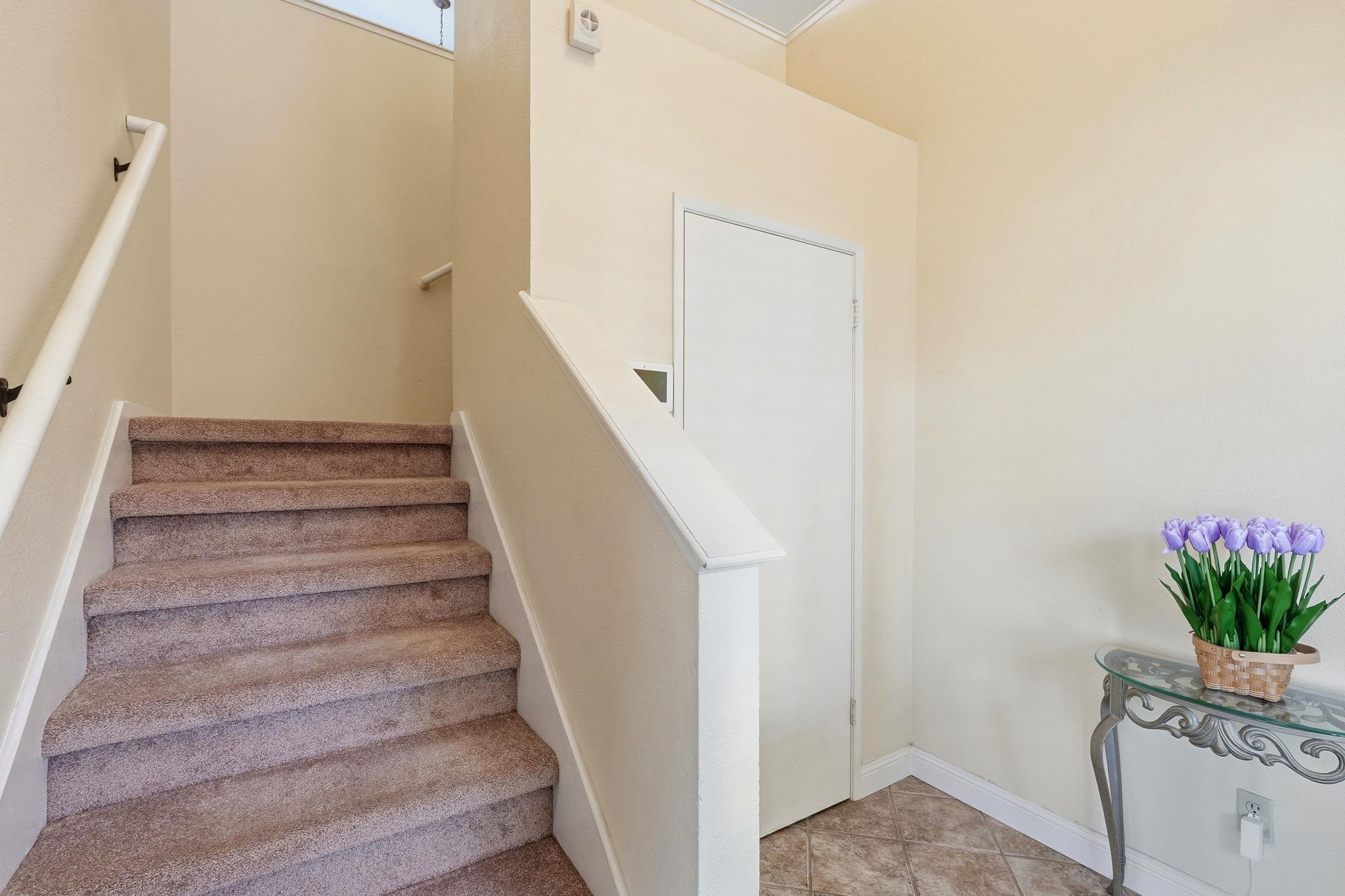 Detail Gallery Image 5 of 30 For 1643 W Swain Rd, Stockton,  CA 95207 - 2 Beds | 2 Baths