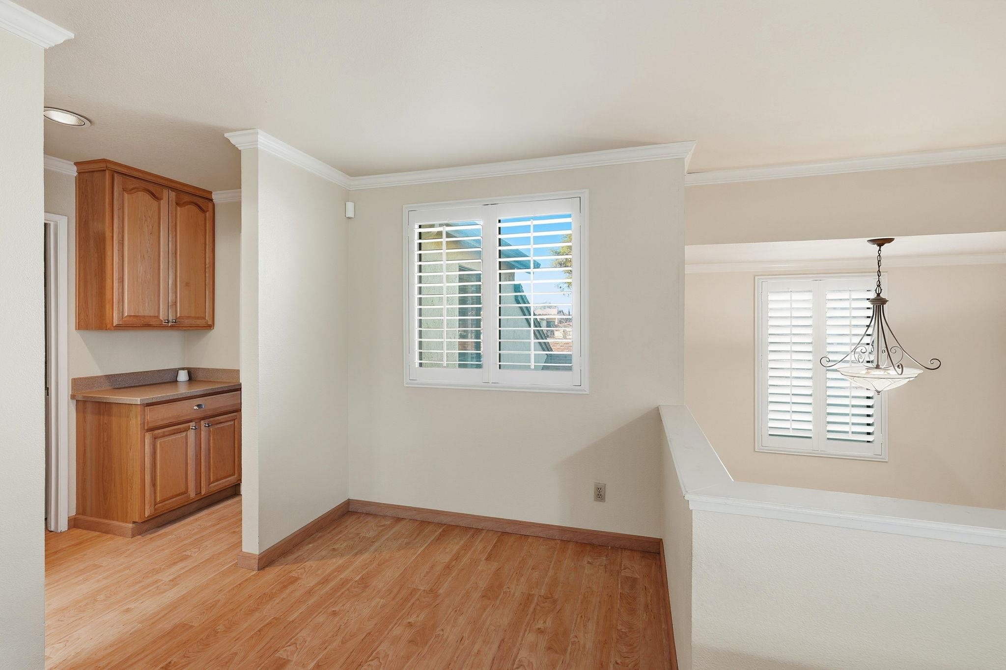 Detail Gallery Image 7 of 30 For 1643 W Swain Rd, Stockton,  CA 95207 - 2 Beds | 2 Baths