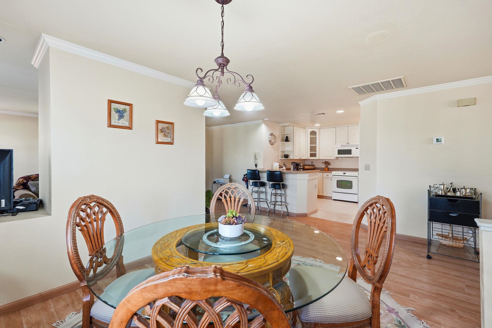 Detail Gallery Image 9 of 30 For 1643 W Swain Rd, Stockton,  CA 95207 - 2 Beds | 2 Baths