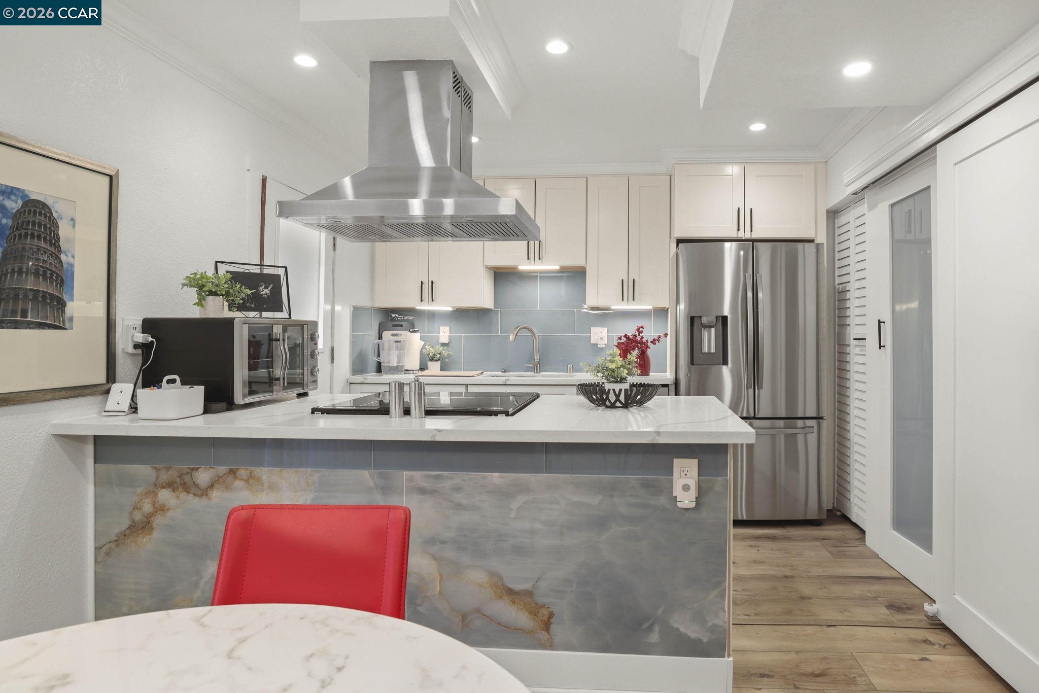 Detail Gallery Image 2 of 32 For 1844 Pomar Way, Walnut Creek,  CA 94598 - 2 Beds | 1/1 Baths