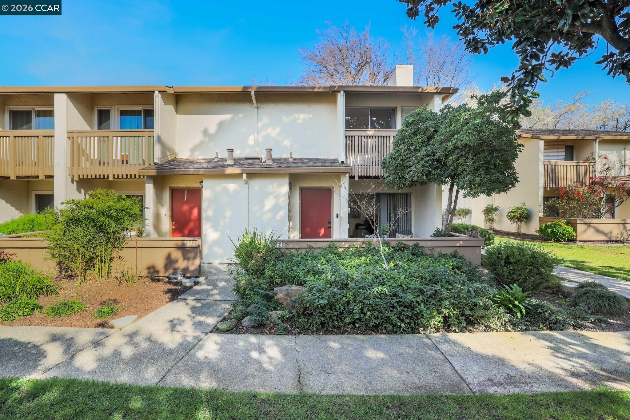 Photo #2: 41122893 Listing: Photo #2