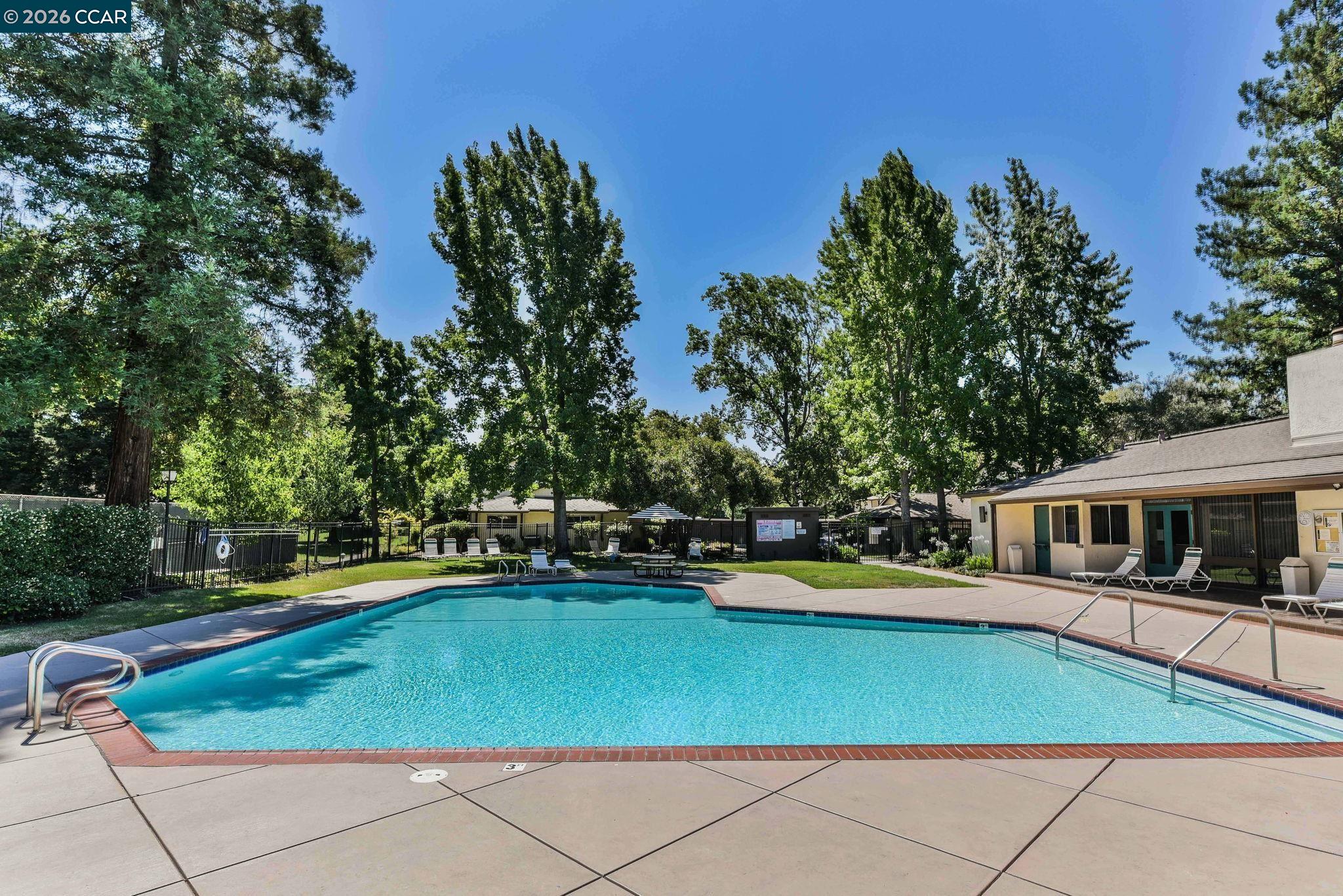 Detail Gallery Image 23 of 32 For 1844 Pomar Way, Walnut Creek,  CA 94598 - 2 Beds | 1/1 Baths