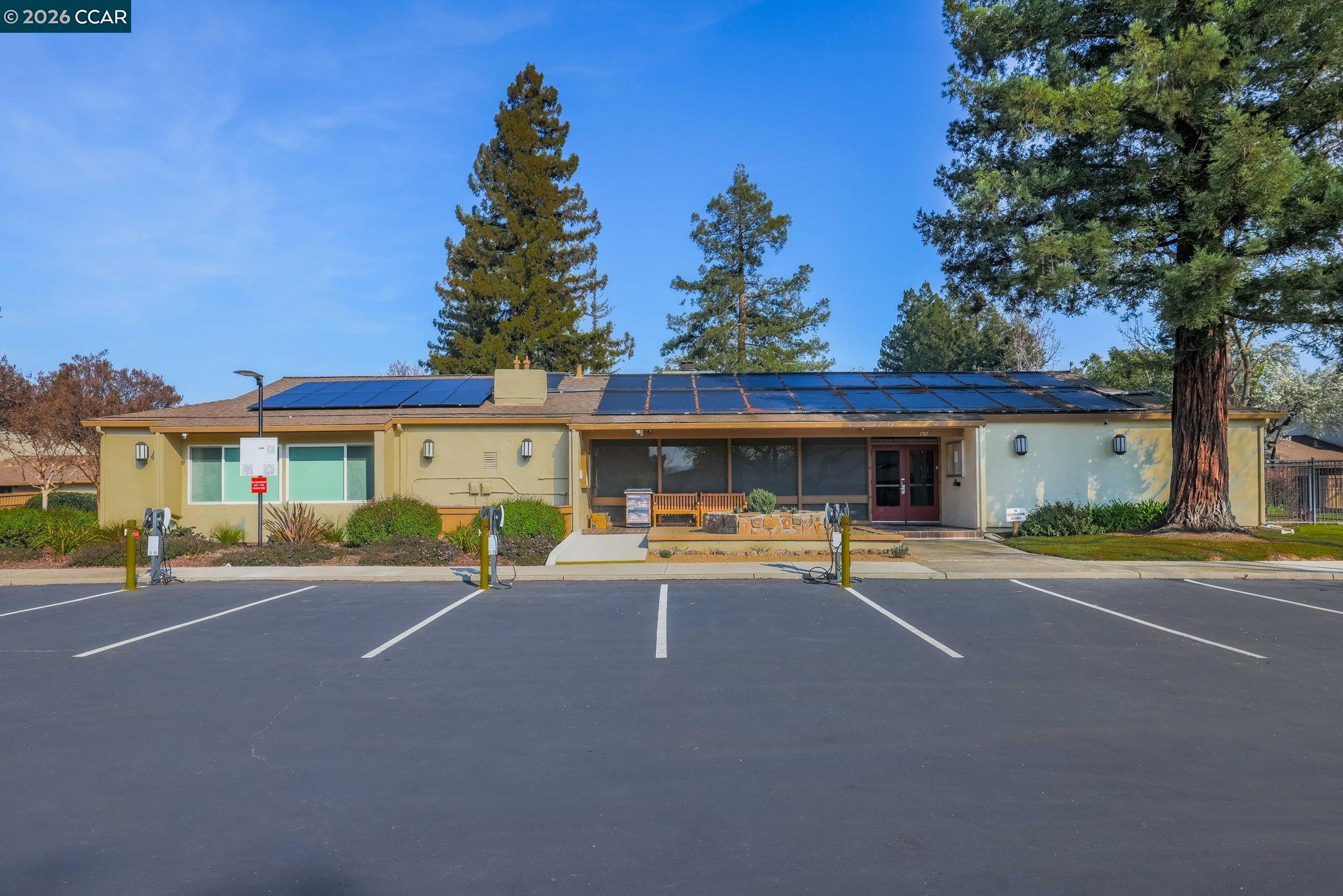 Detail Gallery Image 26 of 32 For 1844 Pomar Way, Walnut Creek,  CA 94598 - 2 Beds | 1/1 Baths