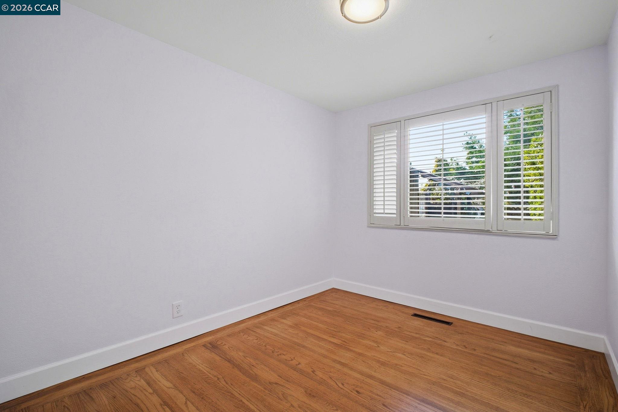 Detail Gallery Image 31 of 43 For 16132 via Catherine, San Lorenzo,  CA 94580 - 3 Beds | 2 Baths