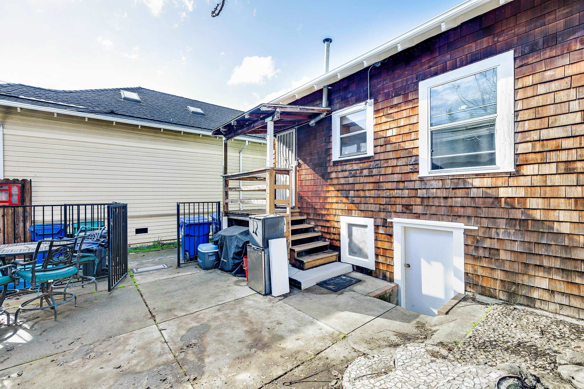 Detail Gallery Image 25 of 39 For 976 Park Street, Alameda,  CA 94501 - – Beds | – Baths