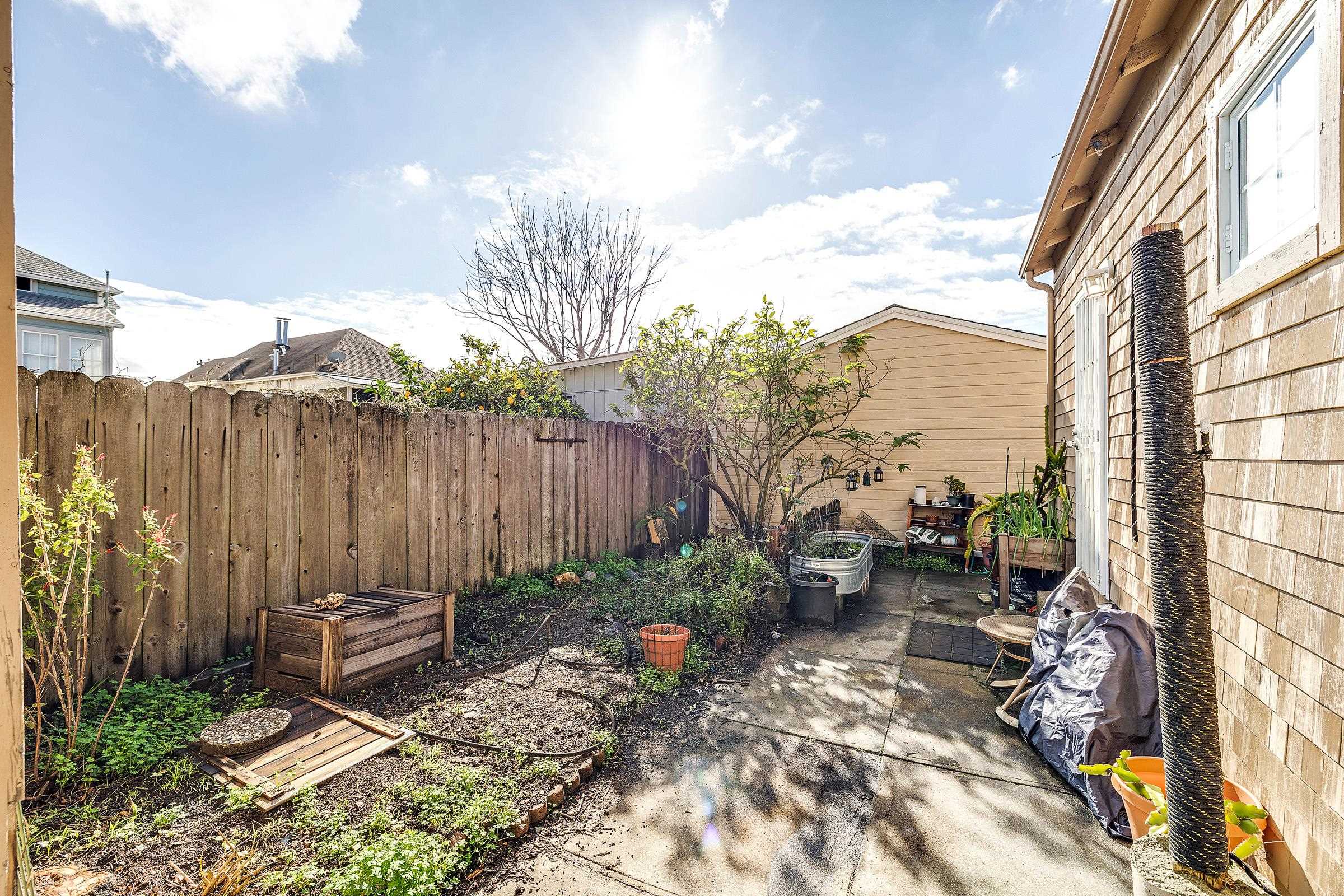 Detail Gallery Image 37 of 39 For 976 Park Street, Alameda,  CA 94501 - – Beds | – Baths