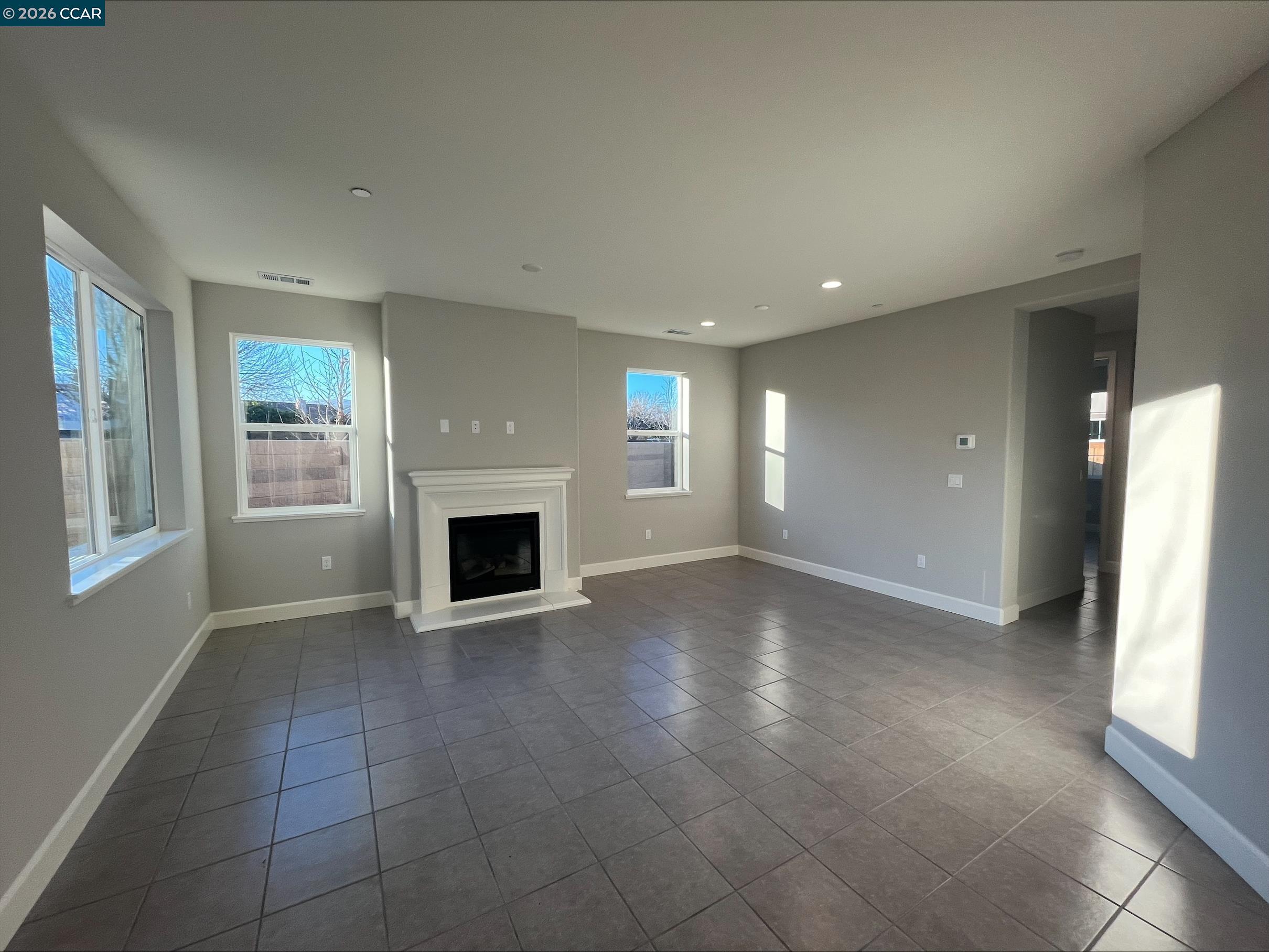 Detail Gallery Image 6 of 6 For 4817 Dolce Court, Fairfield,  CA 94534 - 4 Beds | 2/1 Baths