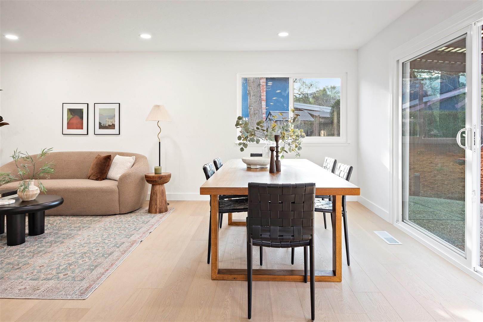 Detail Gallery Image 11 of 43 For 125 Larkwood Cir, Danville,  CA 94526 - 5 Beds | 2/1 Baths