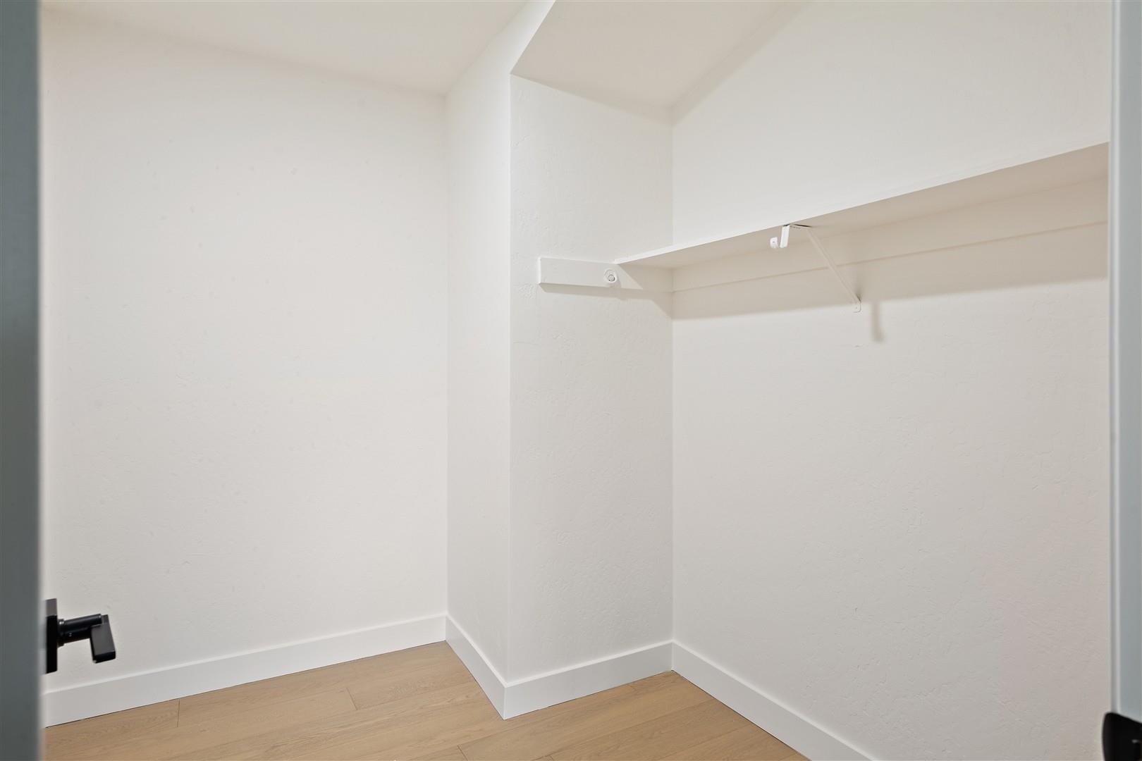 Detail Gallery Image 19 of 43 For 125 Larkwood Cir, Danville,  CA 94526 - 5 Beds | 2/1 Baths