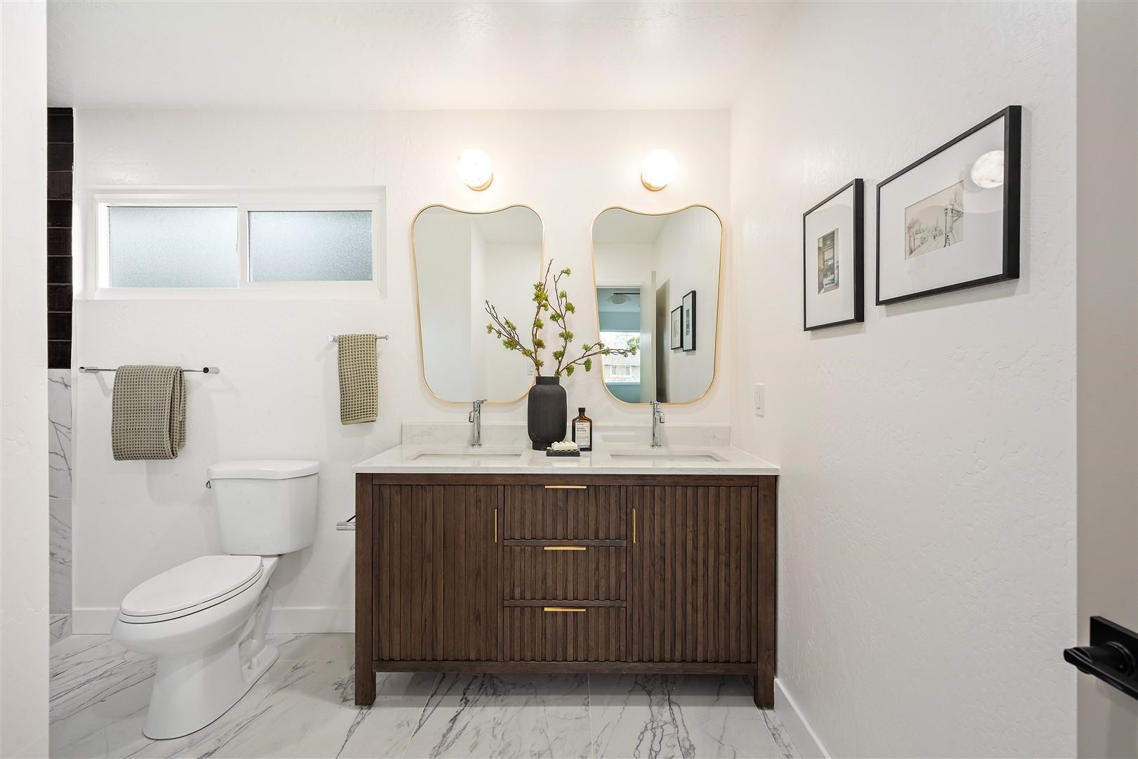 Detail Gallery Image 20 of 43 For 125 Larkwood Cir, Danville,  CA 94526 - 5 Beds | 2/1 Baths