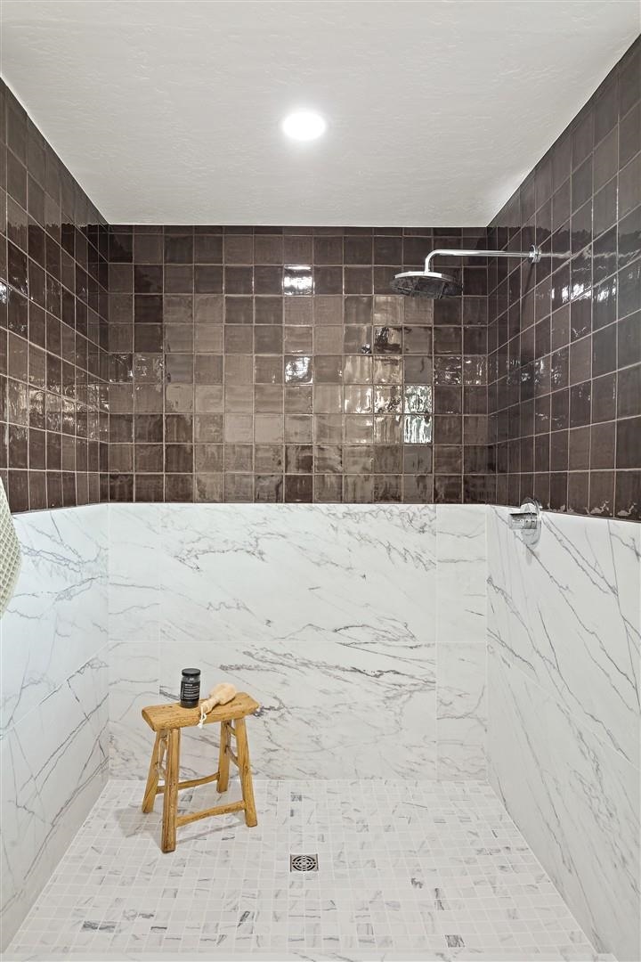 Detail Gallery Image 21 of 43 For 125 Larkwood Cir, Danville,  CA 94526 - 5 Beds | 2/1 Baths