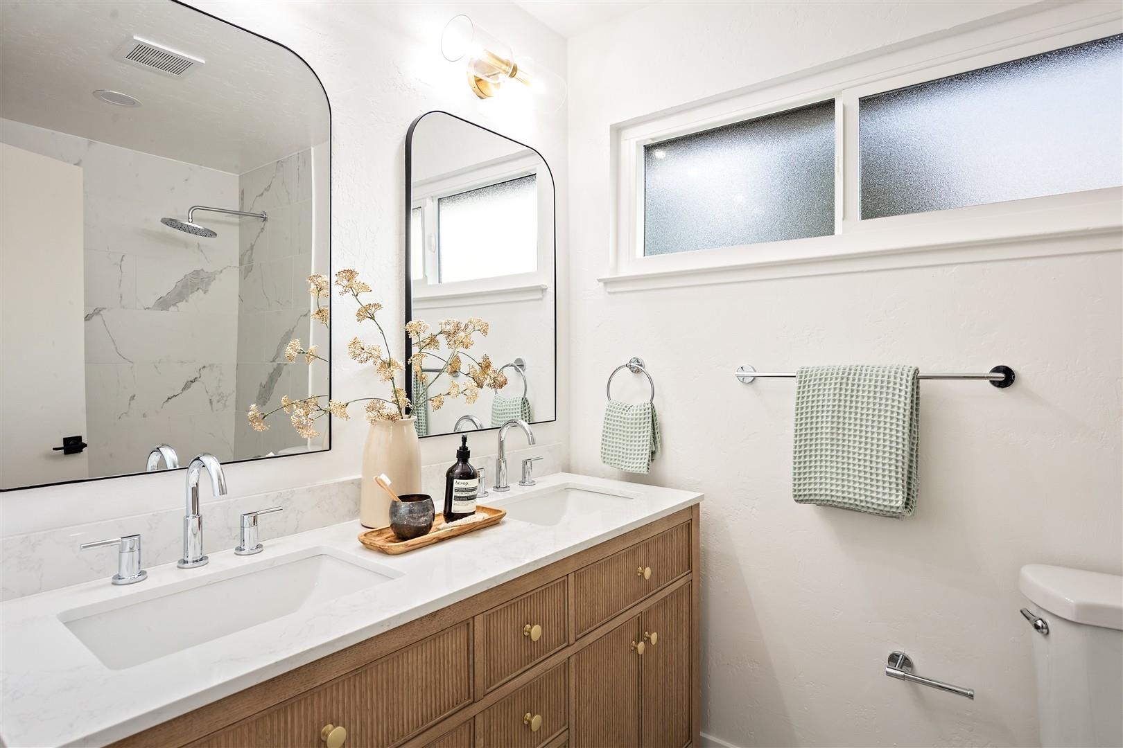 Detail Gallery Image 23 of 43 For 125 Larkwood Cir, Danville,  CA 94526 - 5 Beds | 2/1 Baths