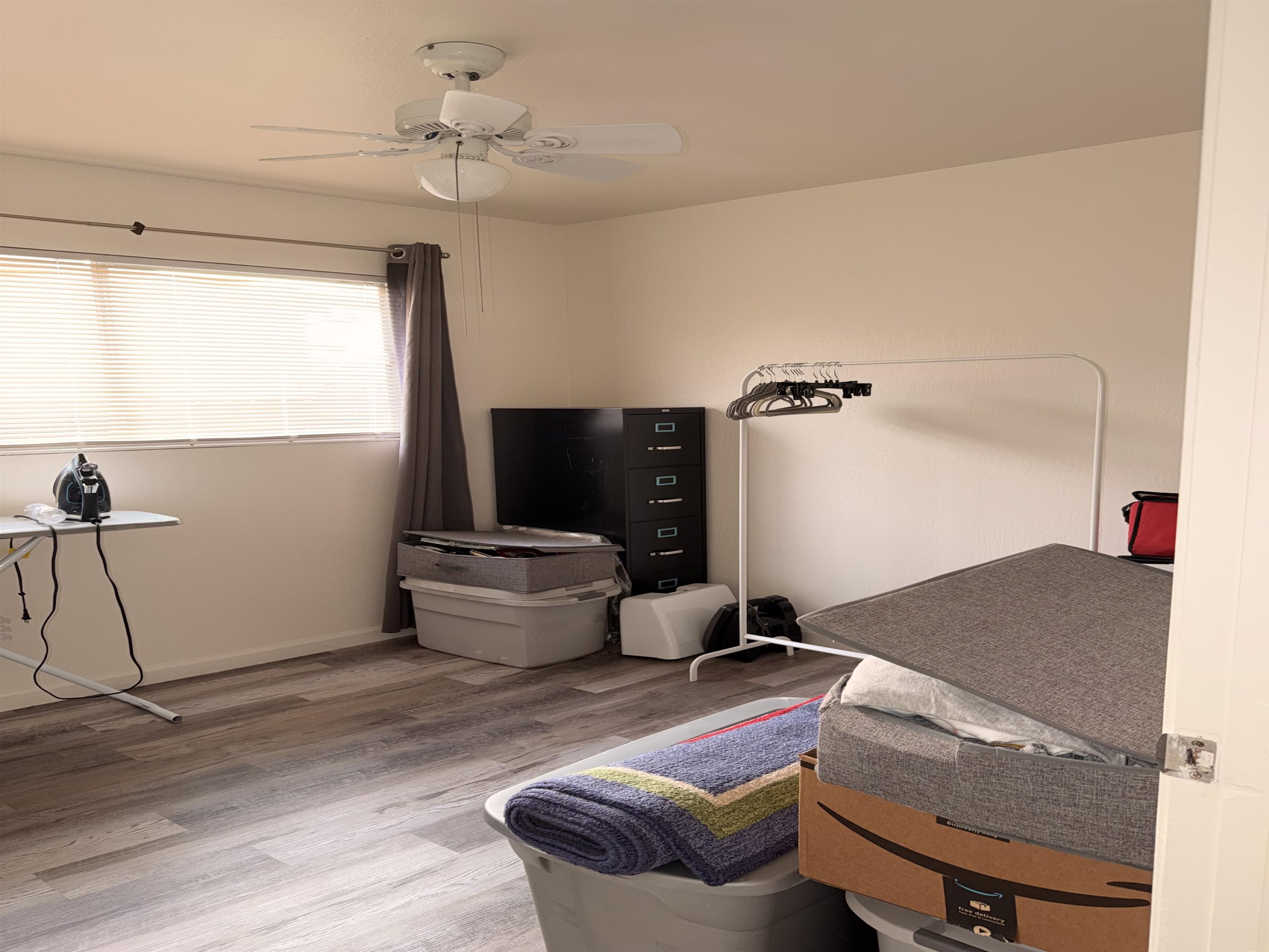 Detail Gallery Image 9 of 23 For 4427 Belle Dr, Antioch,  CA 94509 - 3 Beds | 1 Baths