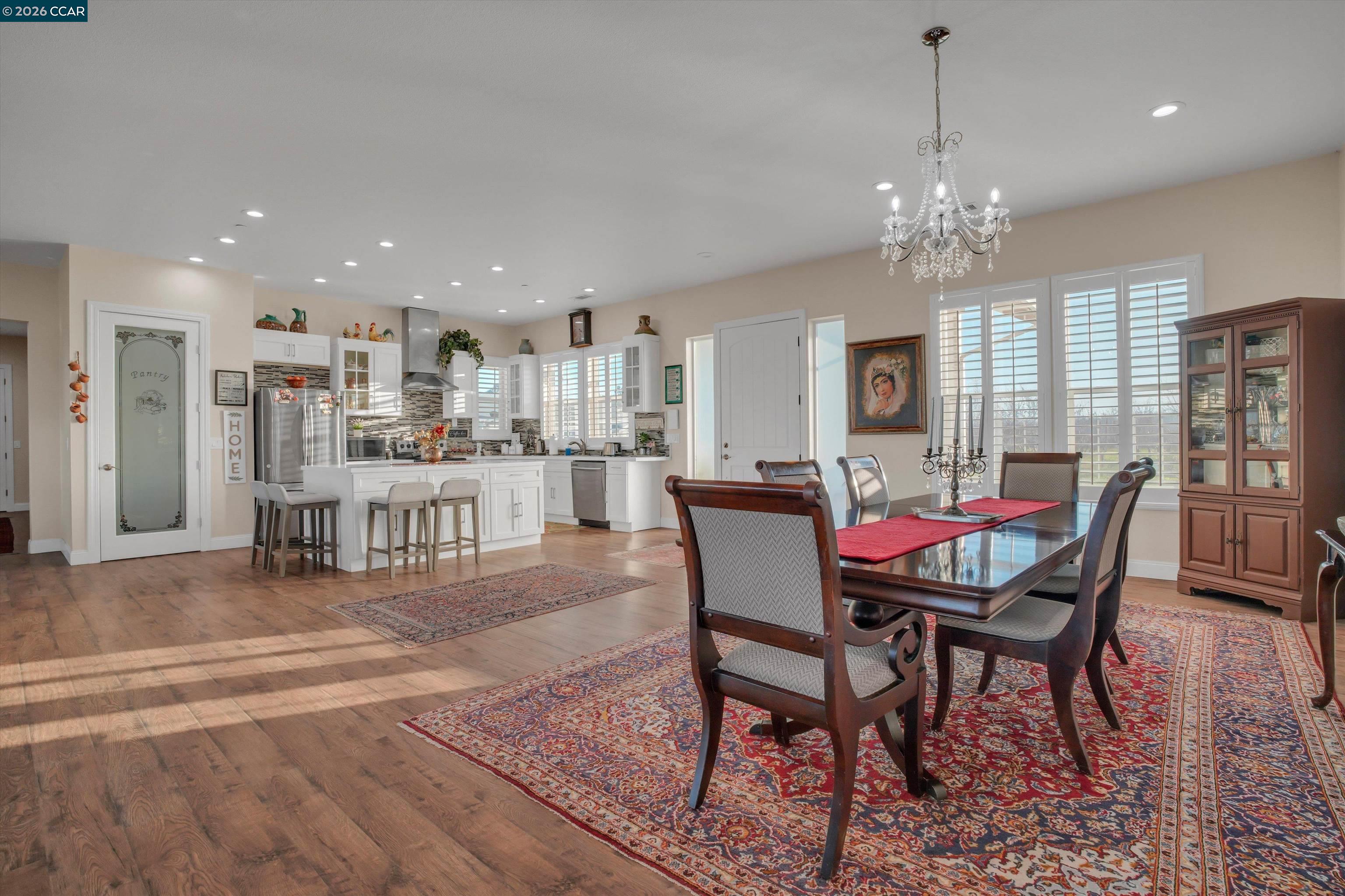 Detail Gallery Image 14 of 45 For 7760 Byron Hwy, Byron,  CA 94514 - 3 Beds | 3 Baths