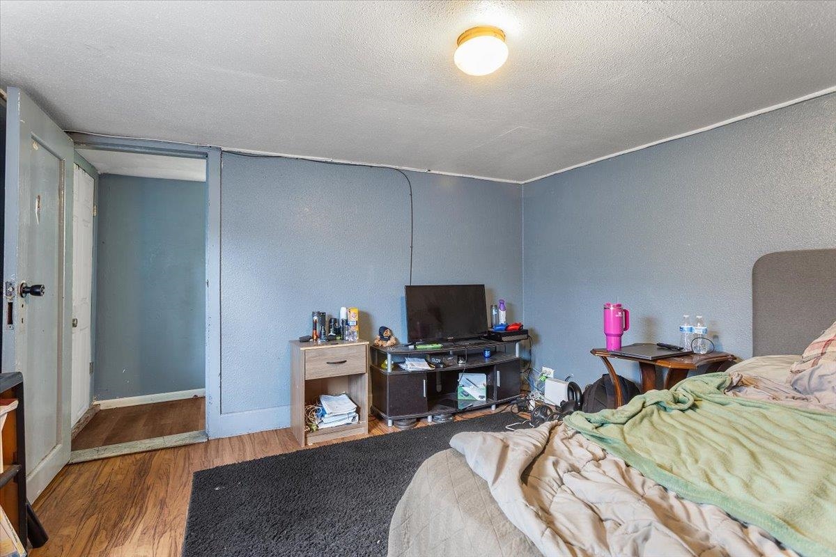 Detail Gallery Image 19 of 31 For 3109 Elmwood, Oakland,  CA 94601 - 6 Beds | 2 Baths