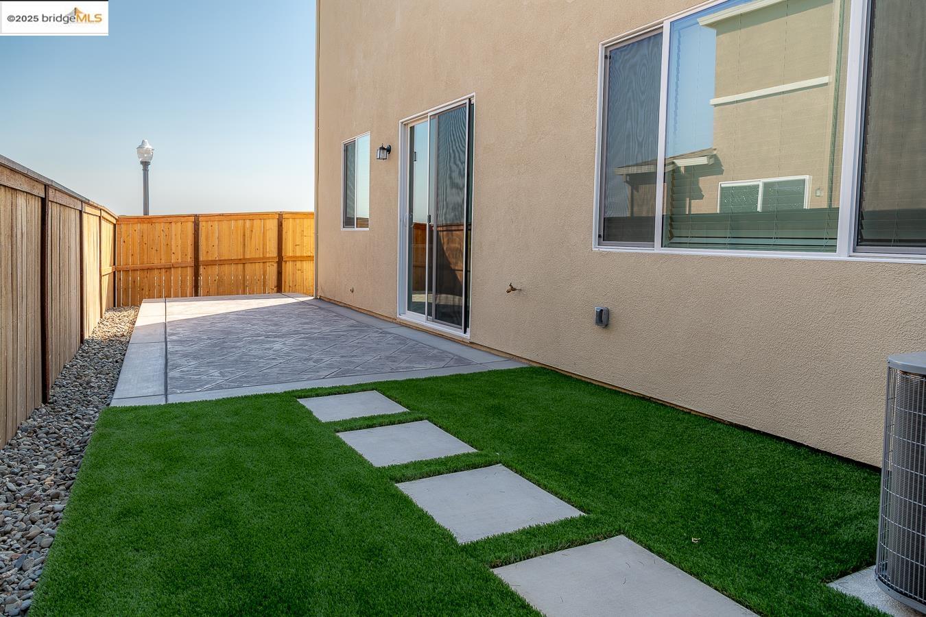 Detail Gallery Image 38 of 42 For 3596 Kona Kai Way, Sacramento,  CA 95835 - 4 Beds | 3 Baths