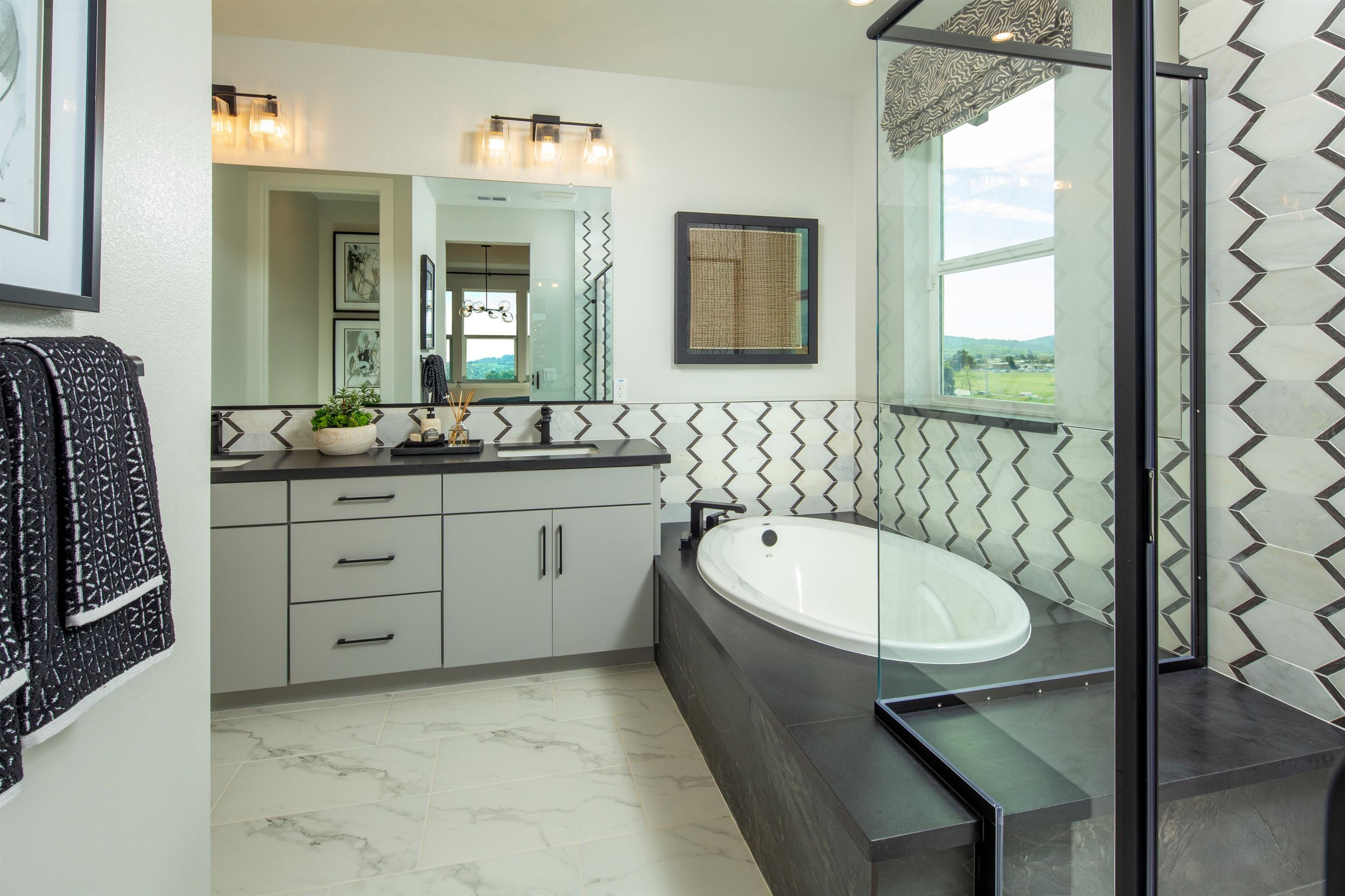 Detail Gallery Image 12 of 15 For 916 More Lane #1805,  Morgan Hill,  CA 95037 - 4 Beds | 3/1 Baths