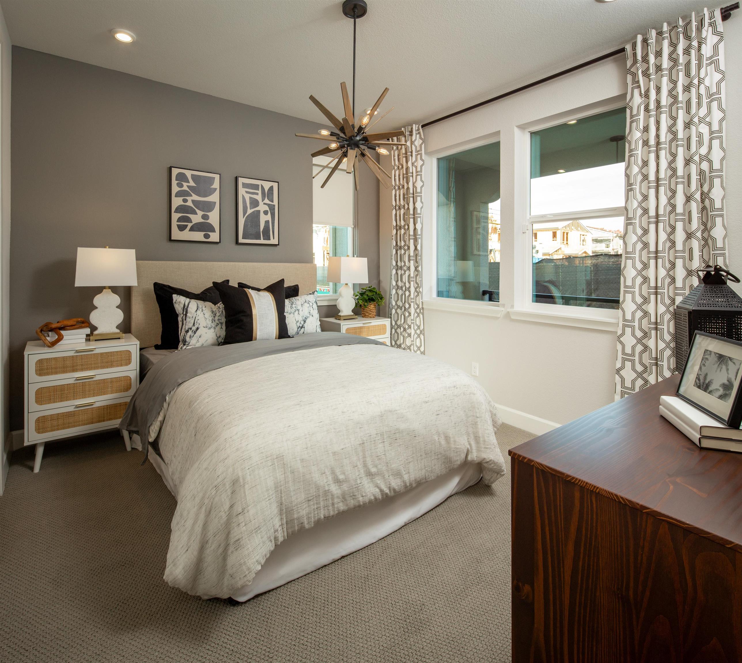 Detail Gallery Image 3 of 15 For 916 More Lane #1805,  Morgan Hill,  CA 95037 - 4 Beds | 3/1 Baths