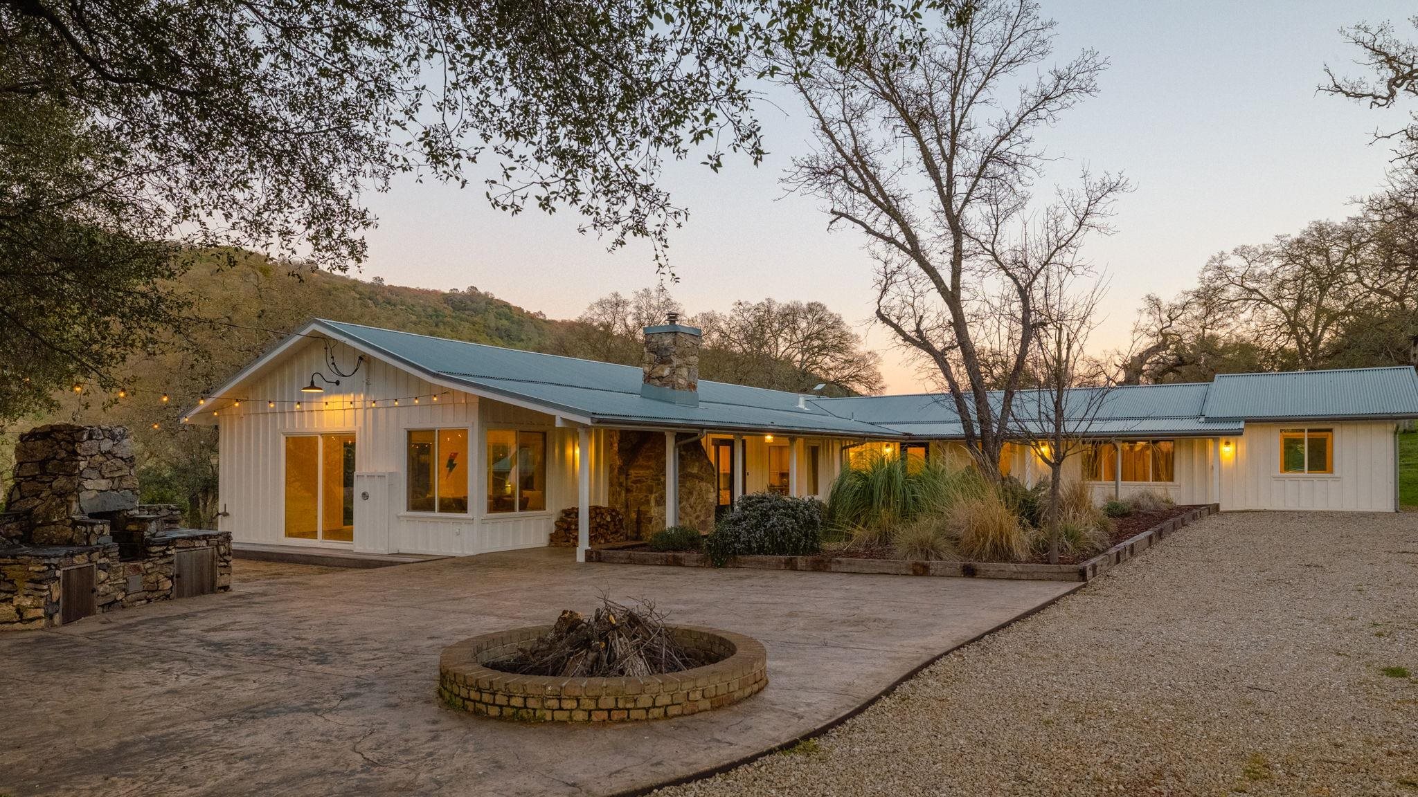 Detail Gallery Image 5 of 57 For 514 Appaloosa Way, Angels Camp,  CA 95222 - 4 Beds | 4 Baths