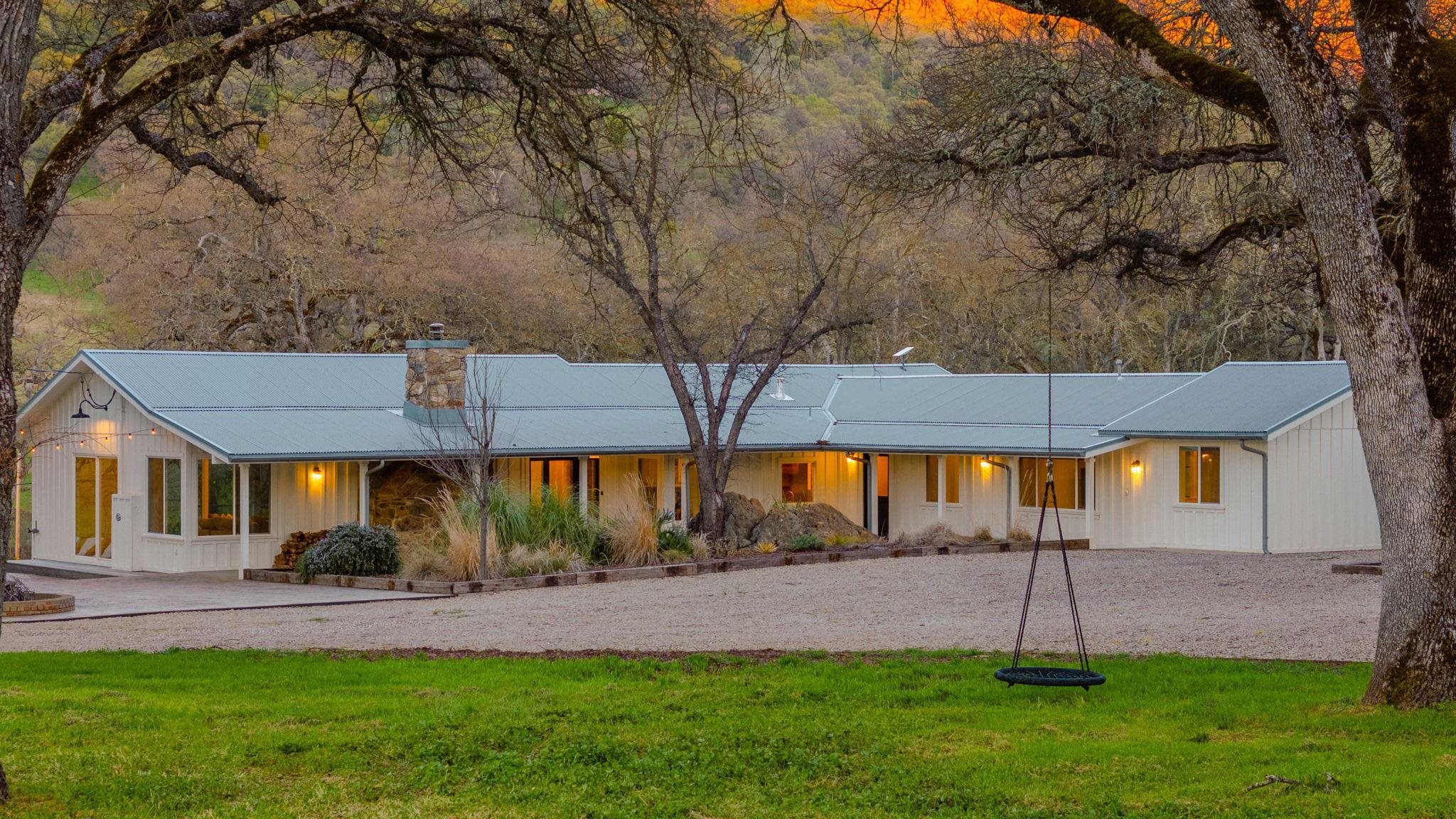 Detail Gallery Image 6 of 57 For 514 Appaloosa Way, Angels Camp,  CA 95222 - 4 Beds | 4 Baths