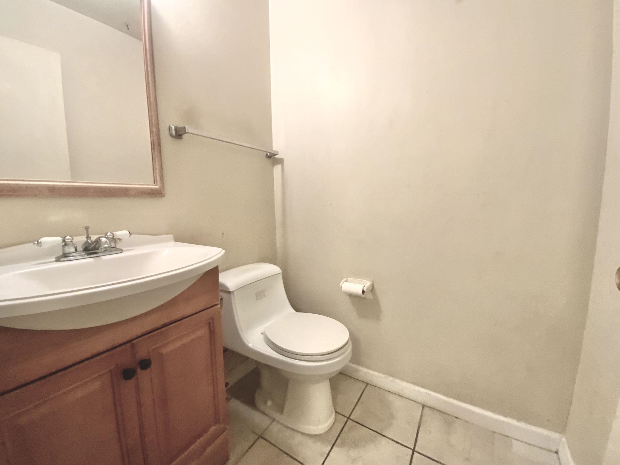 Detail Gallery Image 7 of 32 For 1135 Pandolfi Pl, San Jose,  CA 95131 - 4 Beds | 1/1 Baths