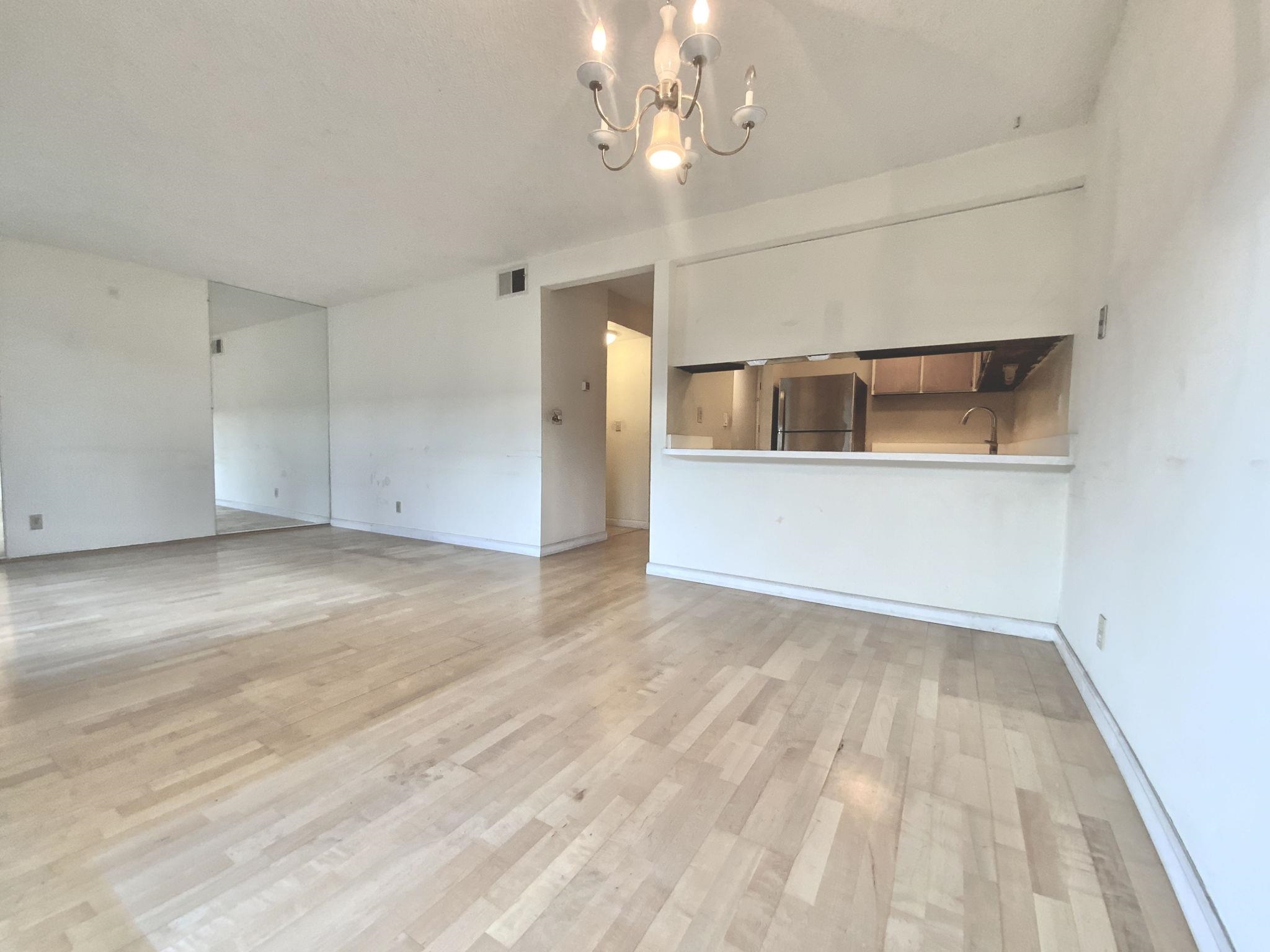 Detail Gallery Image 9 of 32 For 1135 Pandolfi Pl, San Jose,  CA 95131 - 4 Beds | 1/1 Baths