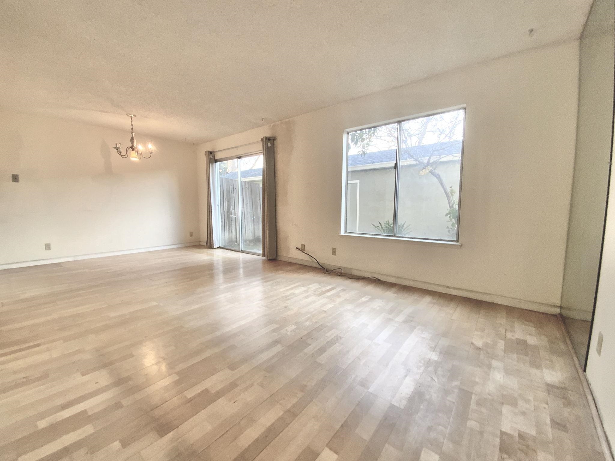 Detail Gallery Image 10 of 32 For 1135 Pandolfi Pl, San Jose,  CA 95131 - 4 Beds | 1/1 Baths