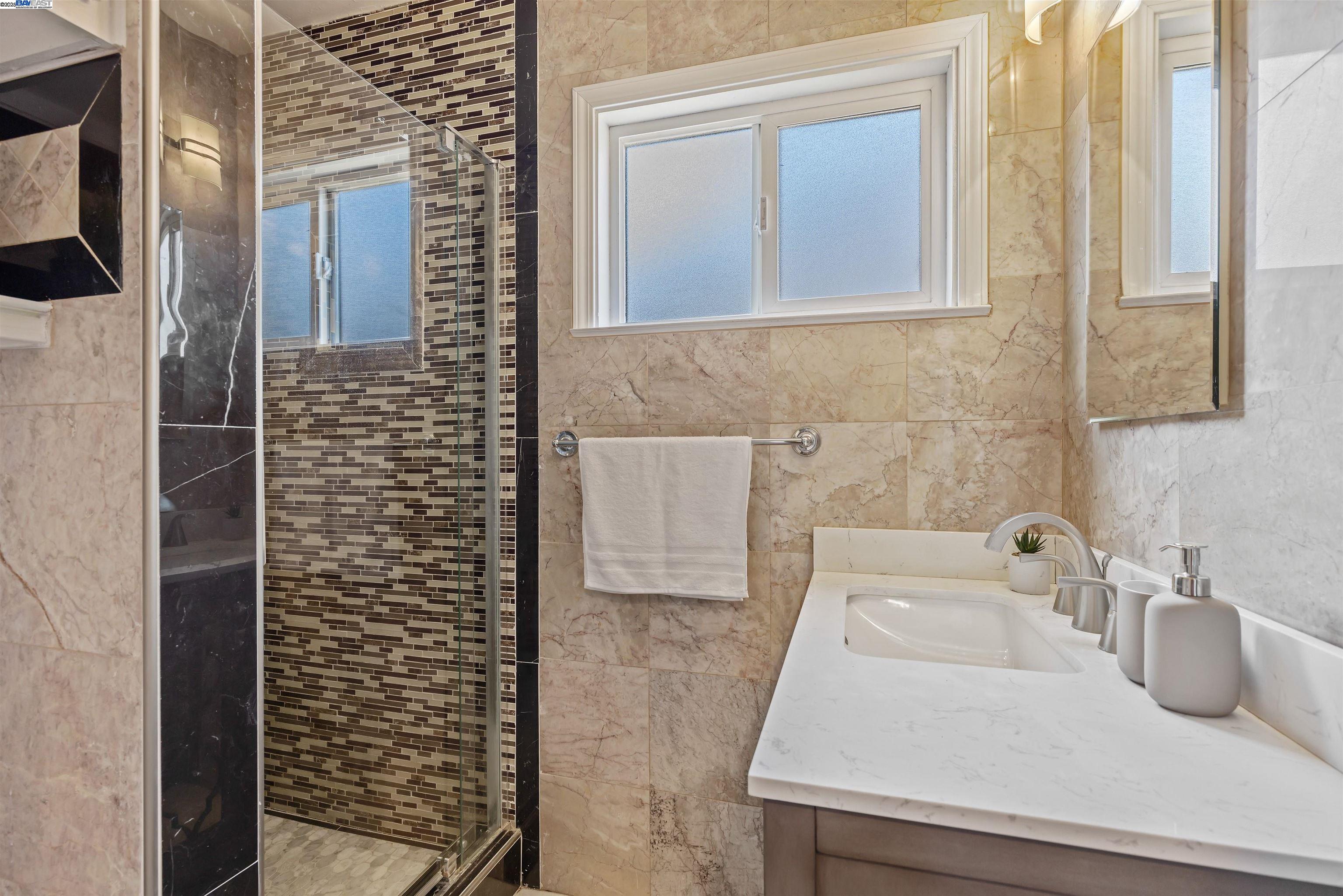 Detail Gallery Image 21 of 25 For 33528 13th Street, Union City,  CA 94587 - 3 Beds | 2 Baths