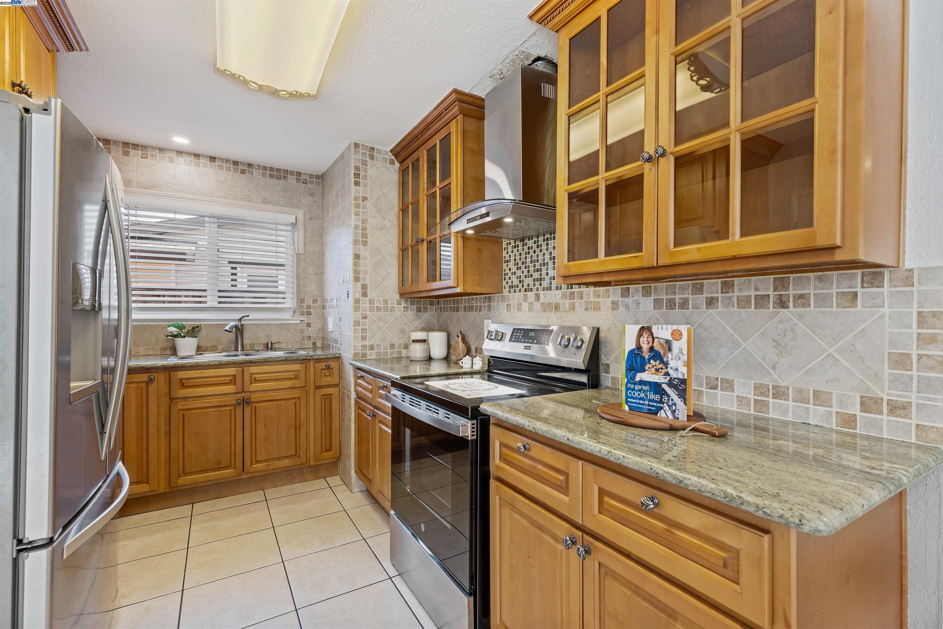 Detail Gallery Image 9 of 25 For 33528 13th Street, Union City,  CA 94587 - 3 Beds | 2 Baths