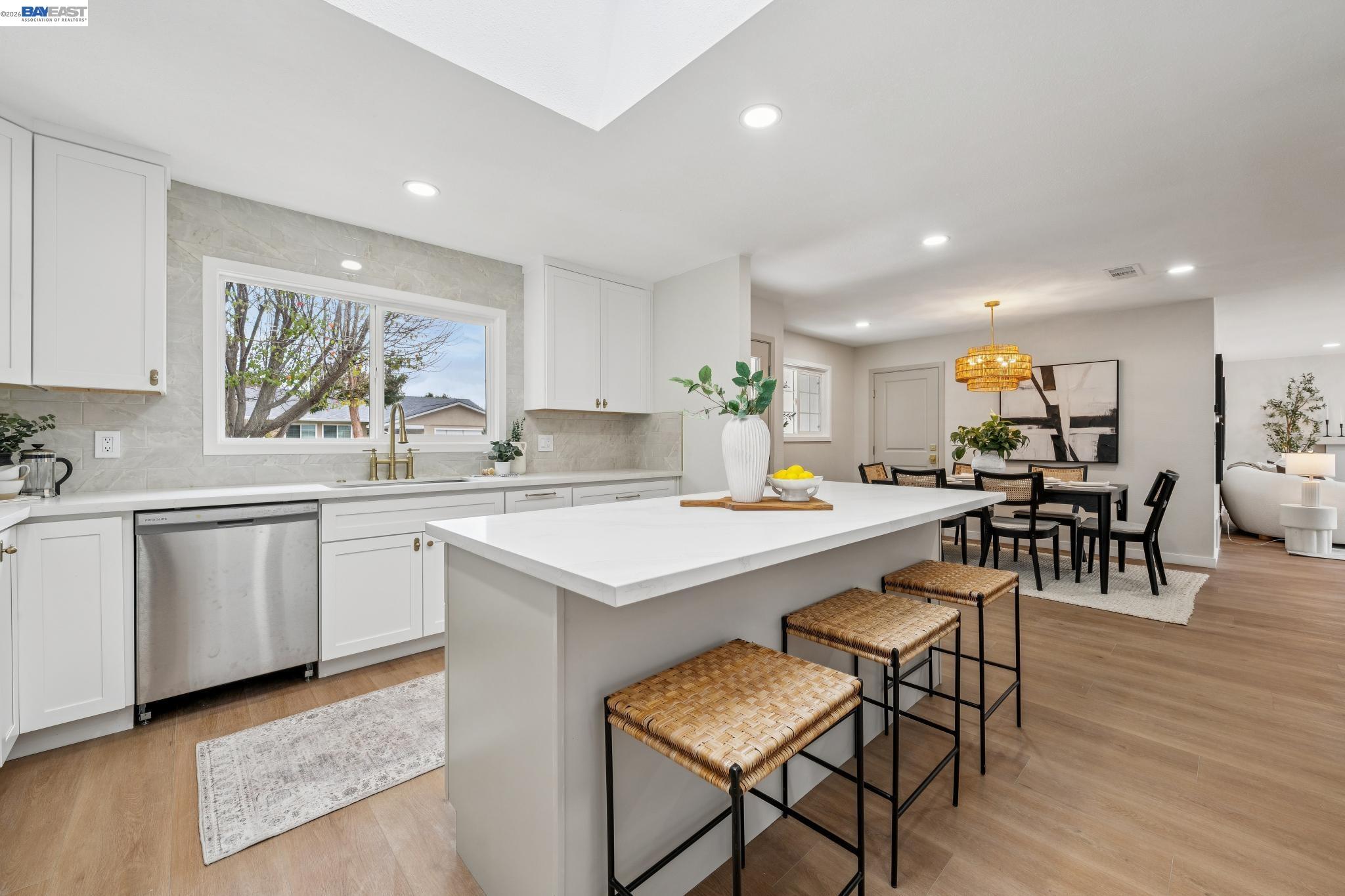 Detail Gallery Image 28 of 60 For 31286 Santa Rita Way, Union City,  CA 94587 - 3 Beds | 2 Baths