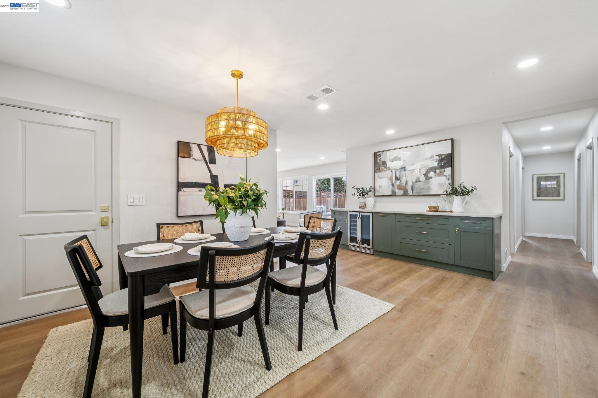 Detail Gallery Image 9 of 60 For 31286 Santa Rita Way, Union City,  CA 94587 - 3 Beds | 2 Baths