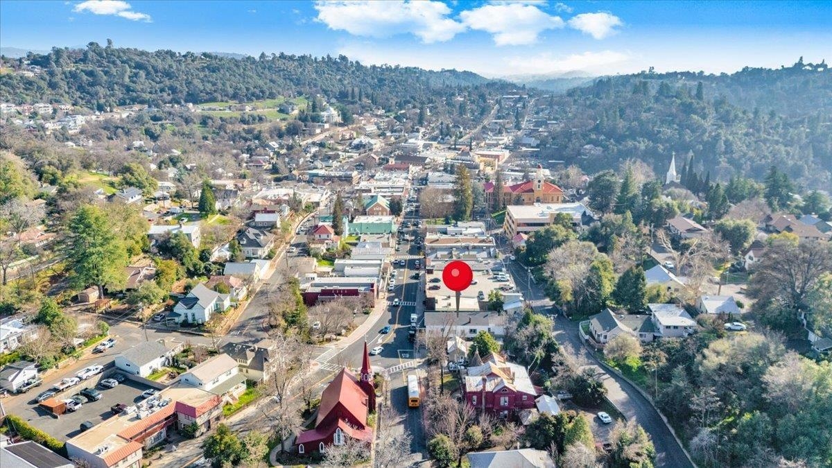 Detail Gallery Image 6 of 59 For 134 N Washington St, Sonora,  CA 95370 - – Beds | – Baths