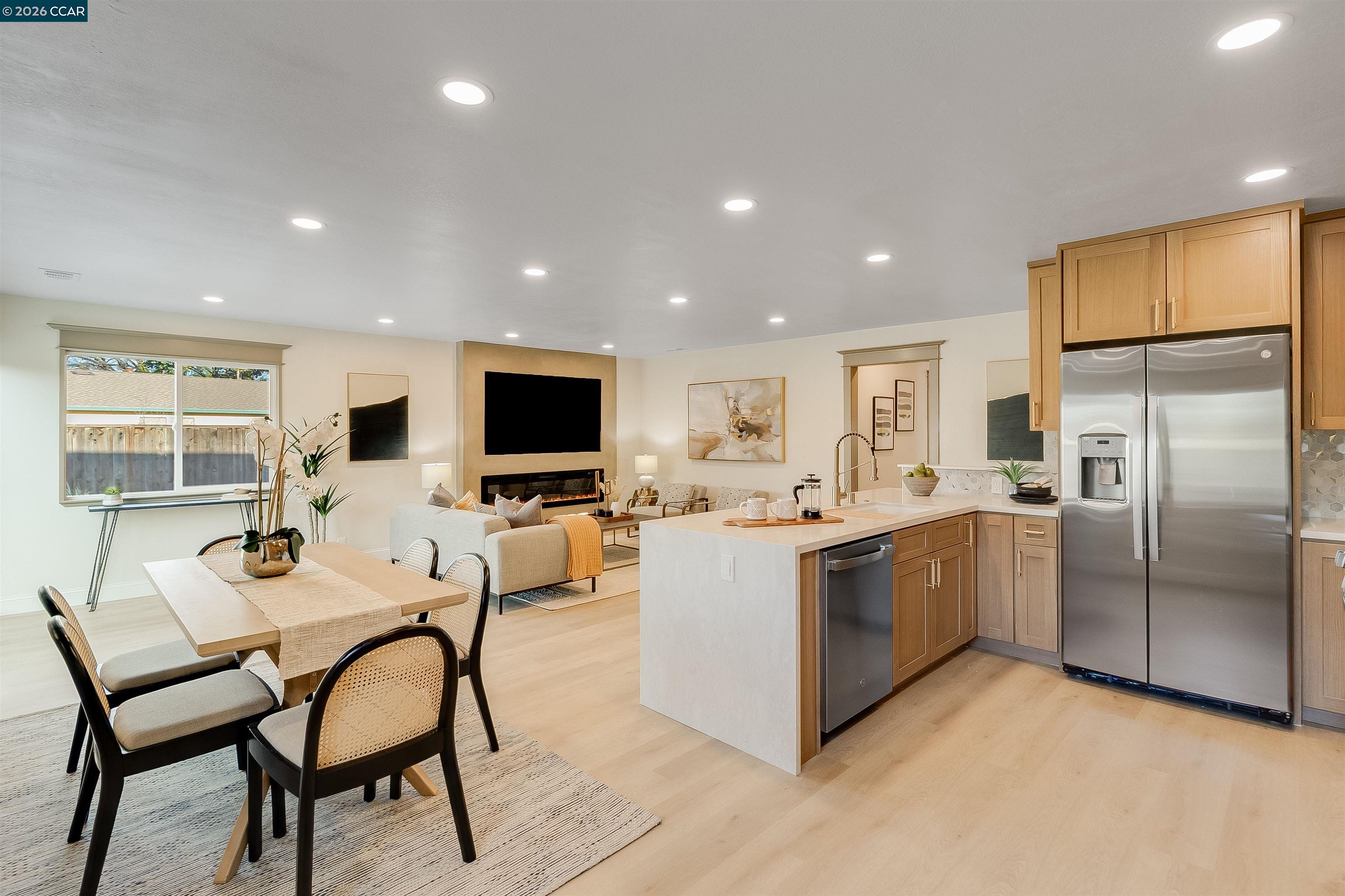 Detail Gallery Image 12 of 40 For 1642 Balboa Ct, Pleasant Hill,  CA 94523 - 3 Beds | 2 Baths