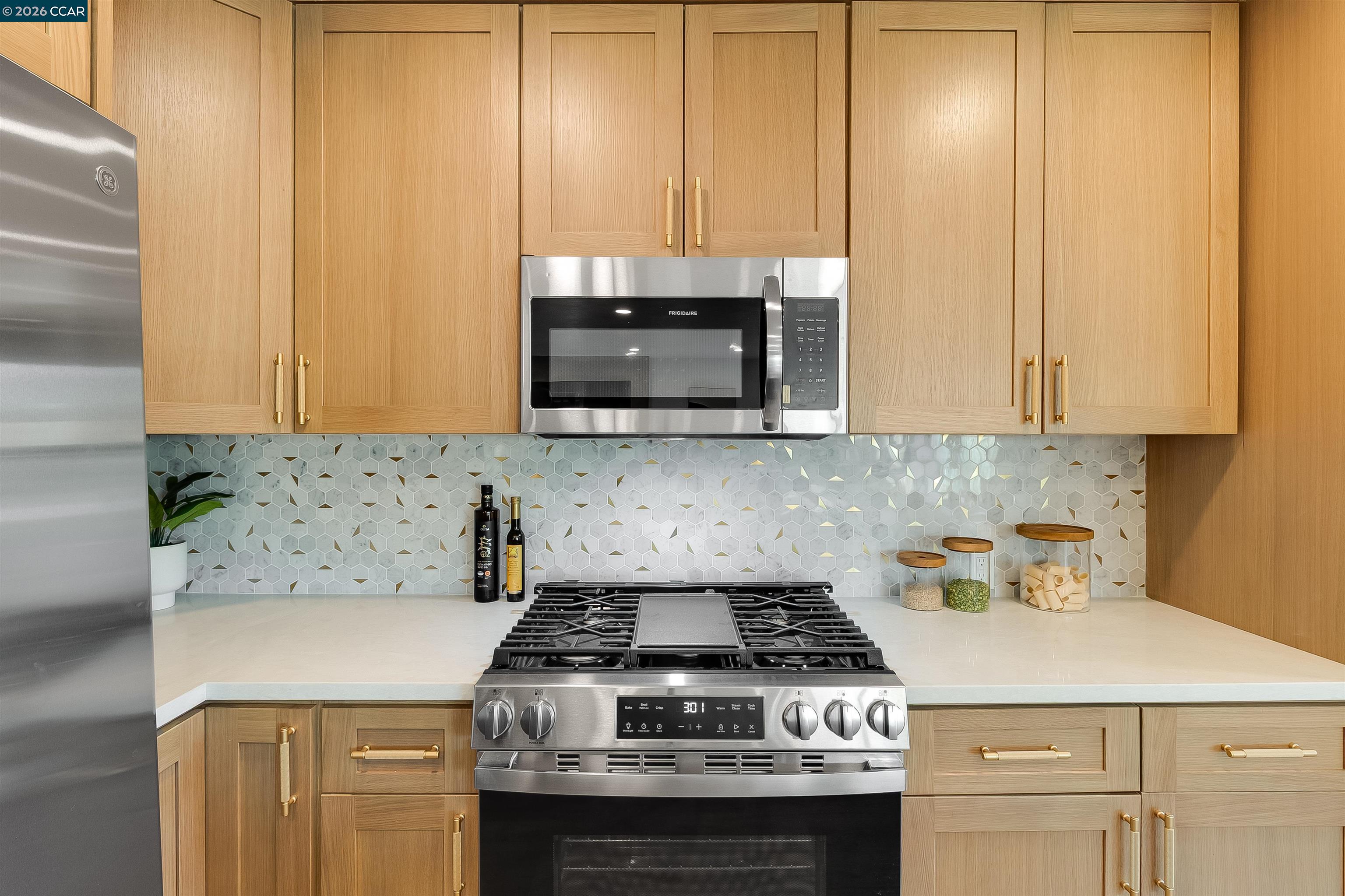 Detail Gallery Image 14 of 40 For 1642 Balboa Ct, Pleasant Hill,  CA 94523 - 3 Beds | 2 Baths